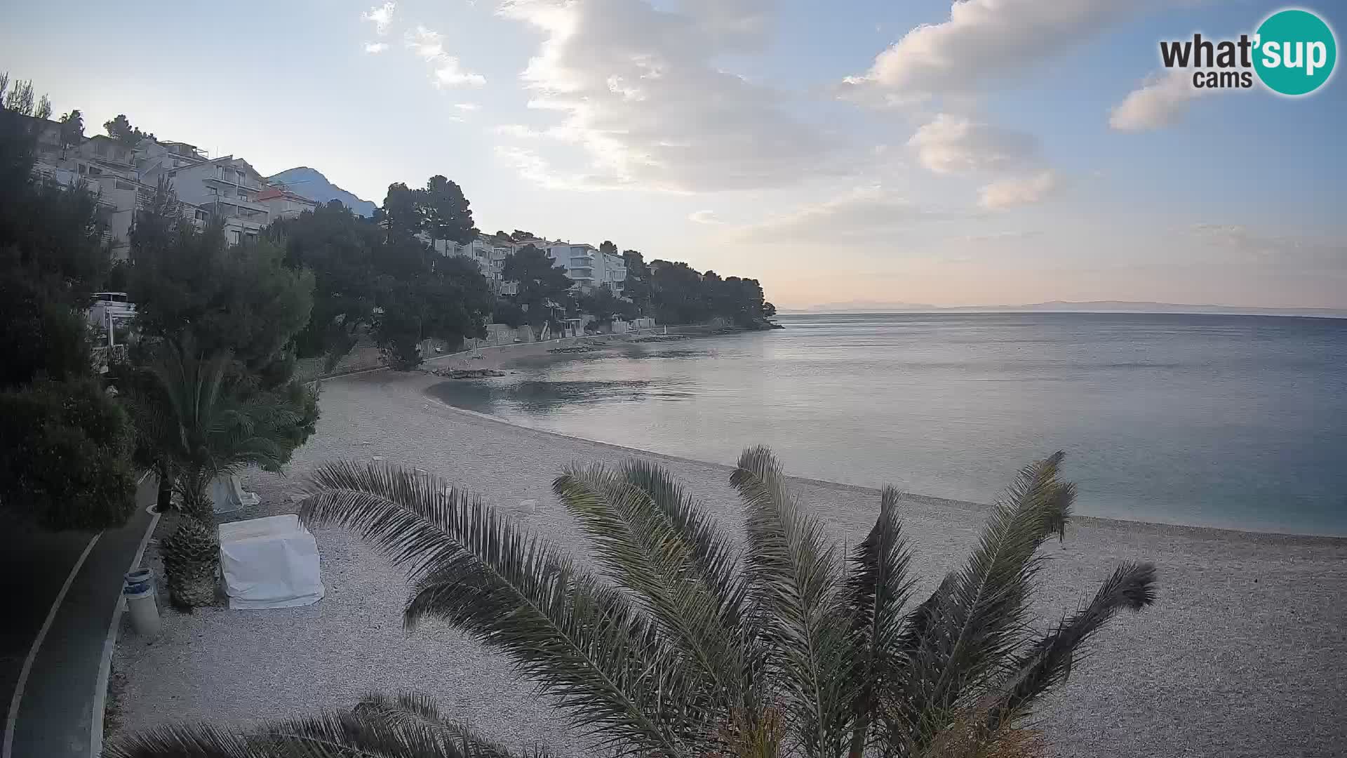 Webcam Plage Lučica Brela – Vue en direct sur la côte adriatique