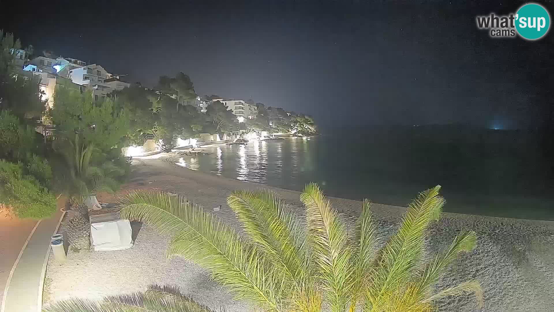 Webcam Plage Lučica Brela – Vue en direct sur la côte adriatique