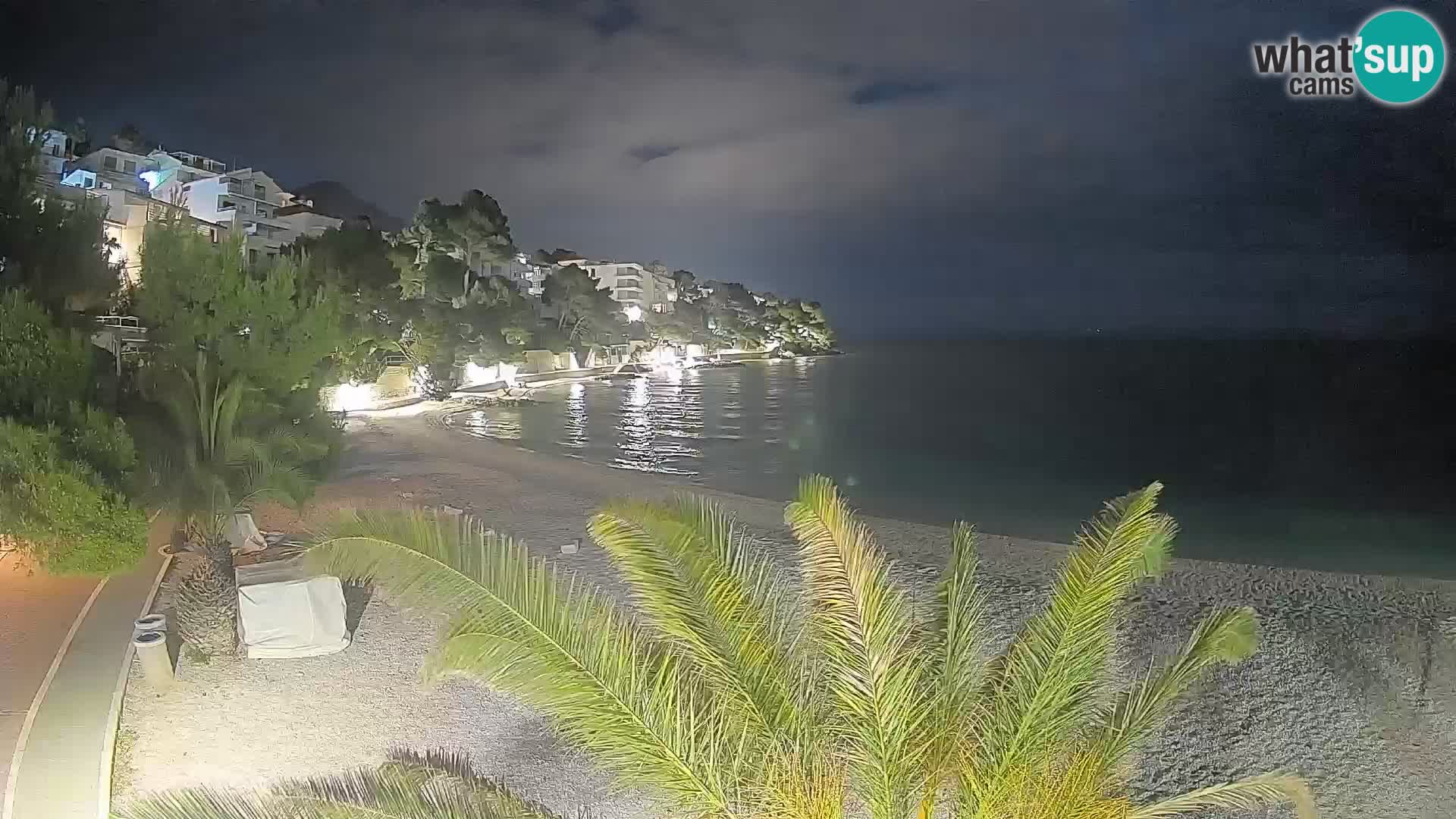 Webcam Playa Lučica Brela – Vista en directo de la costa adriática