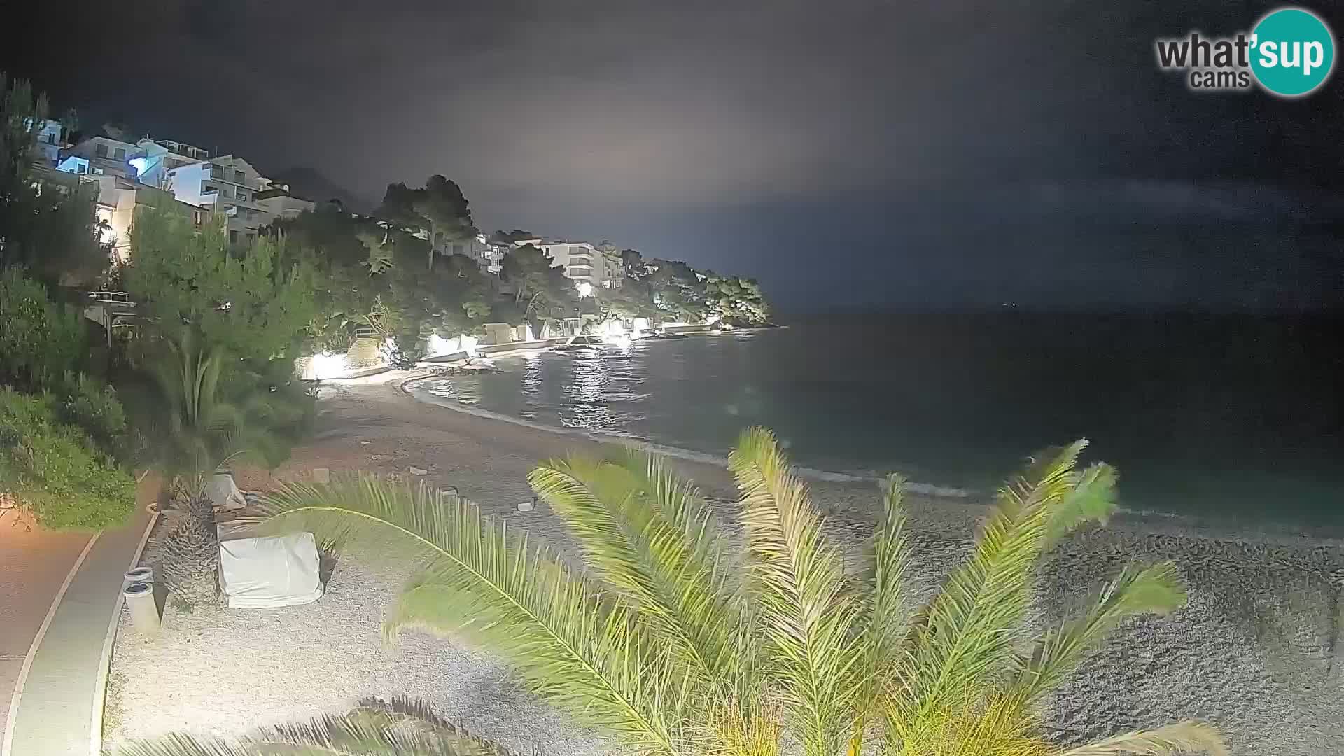 Webcam Spiaggia Lučica Brela – Vista live sulla costa adriatica
