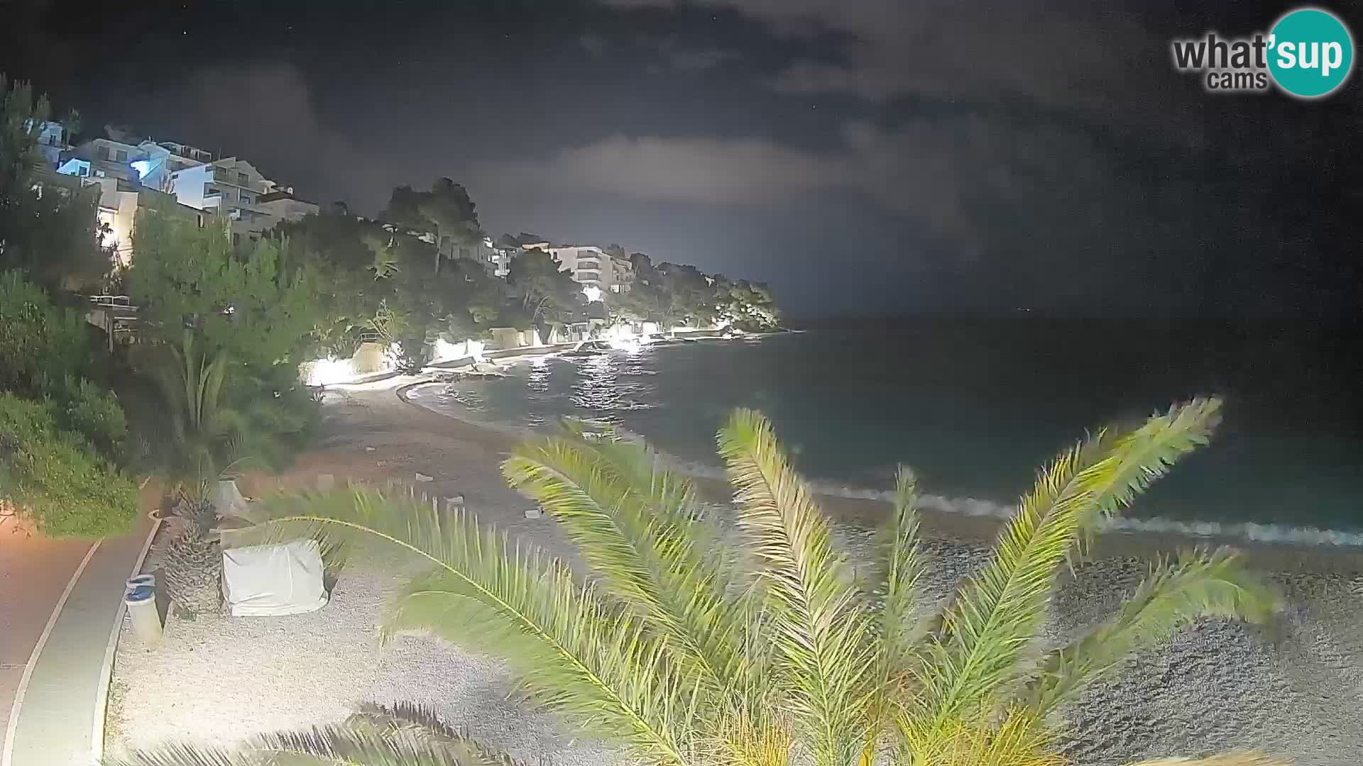 Webcam Plage Lučica Brela – Vue en direct sur la côte adriatique
