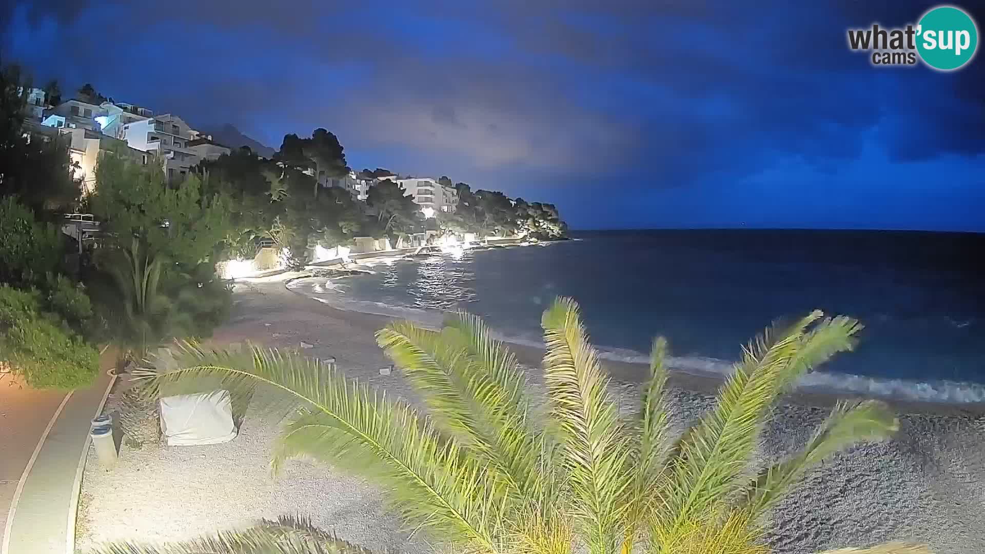 Webcam Plage Lučica Brela – Vue en direct sur la côte adriatique