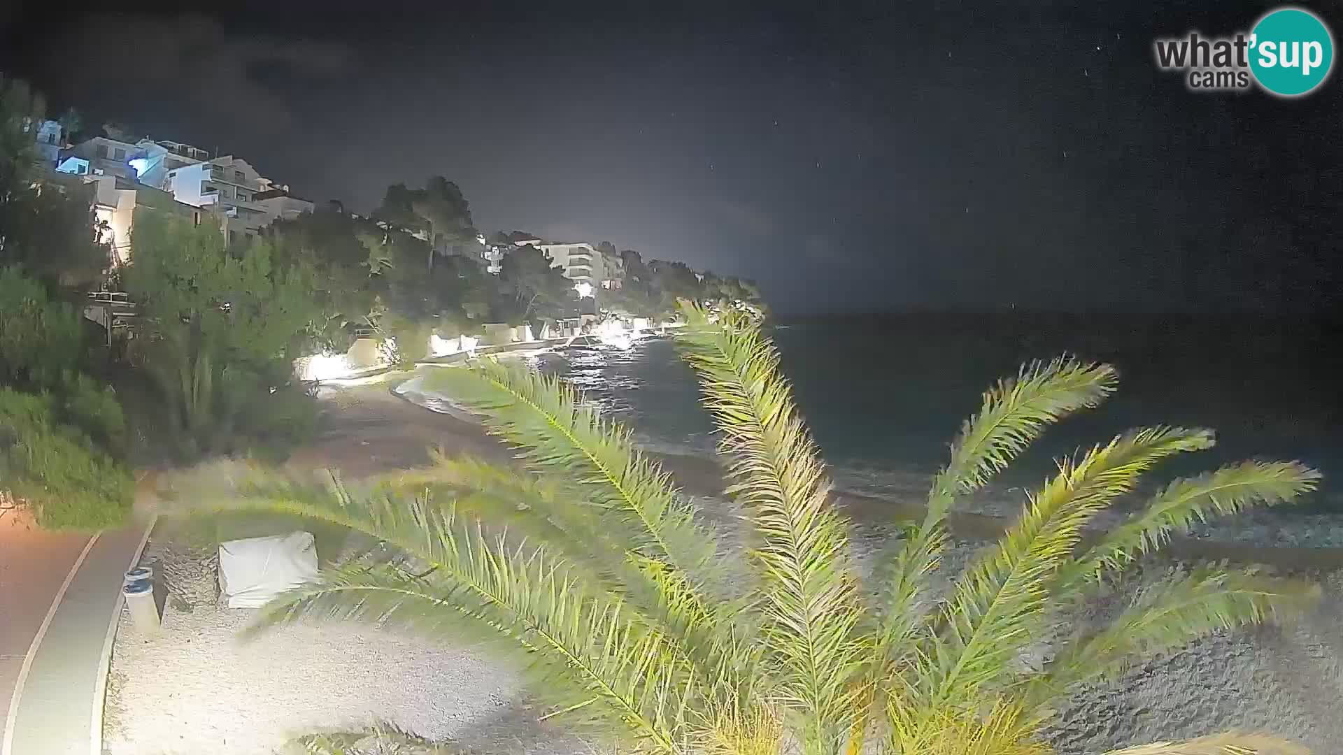 Webcam Spiaggia Lučica Brela – Vista live sulla costa adriatica