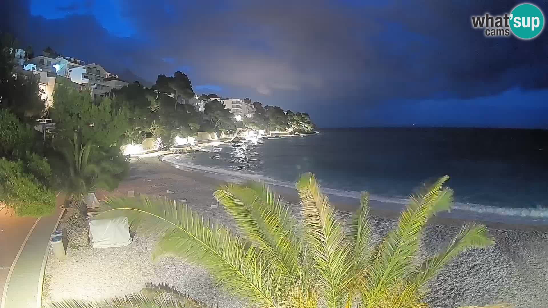 Webcam Plage Lučica Brela – Vue en direct sur la côte adriatique