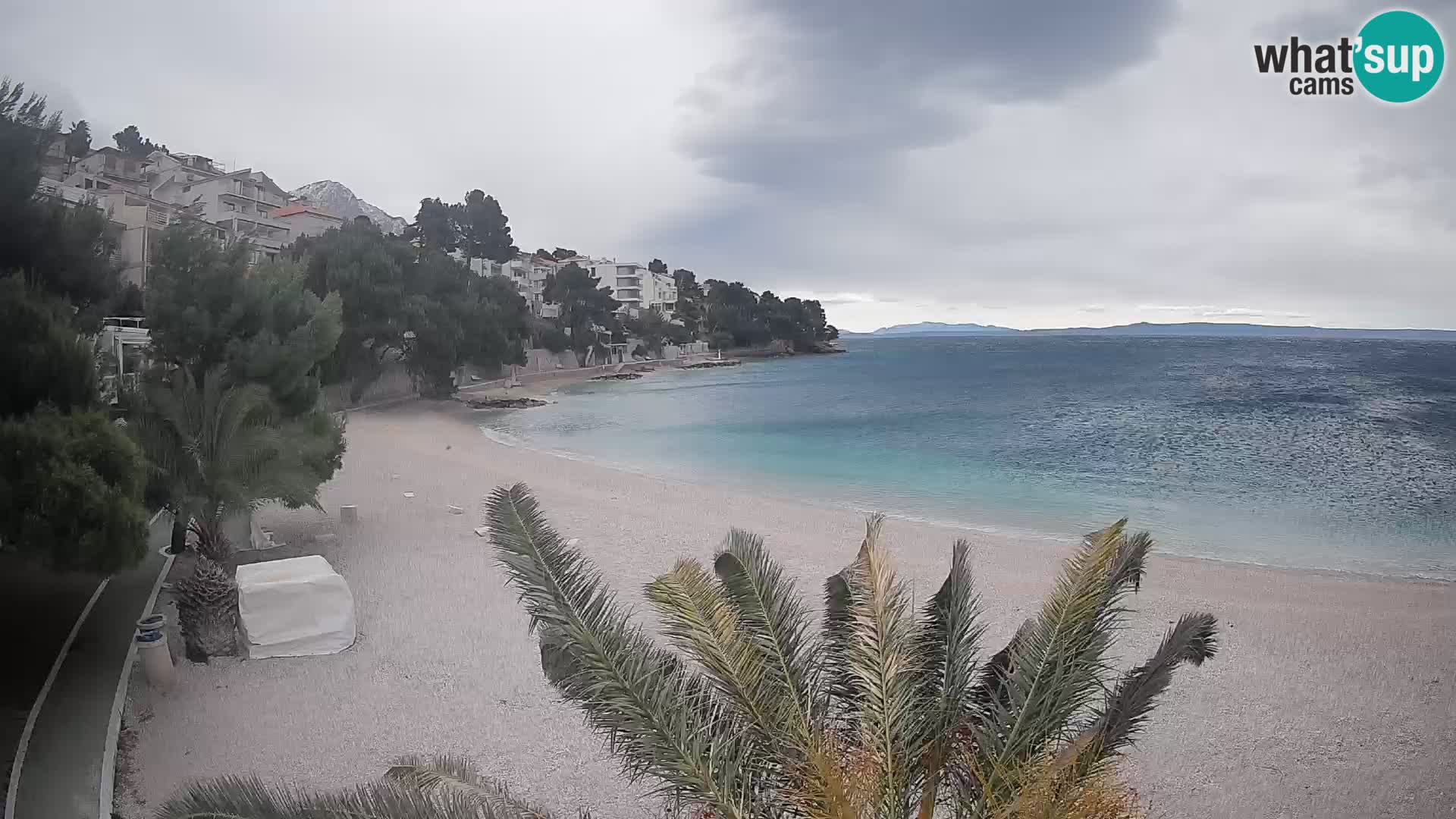 Webcam Plage Lučica Brela – Vue en direct sur la côte adriatique