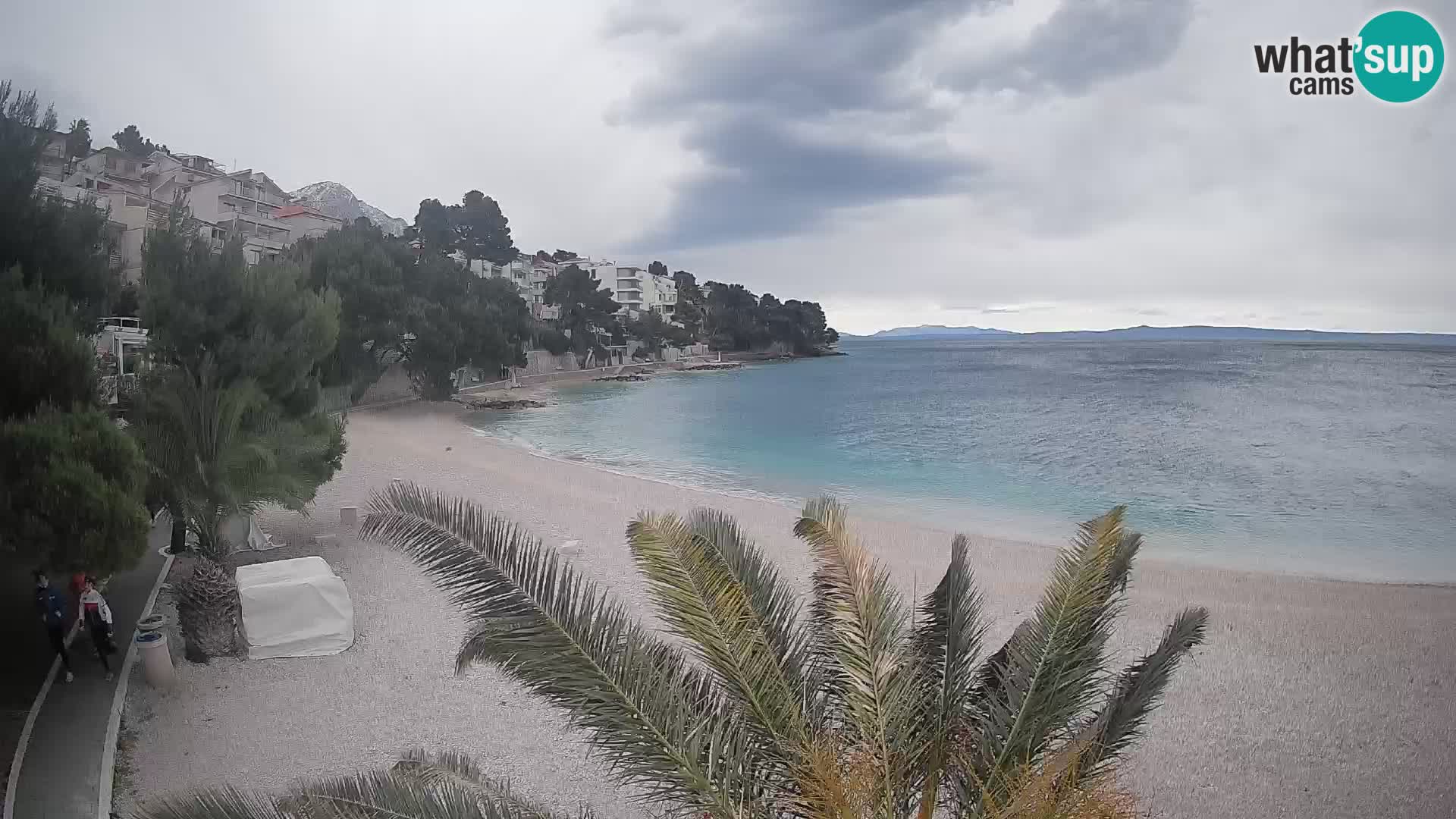 Webcam Plage Lučica Brela – Vue en direct sur la côte adriatique