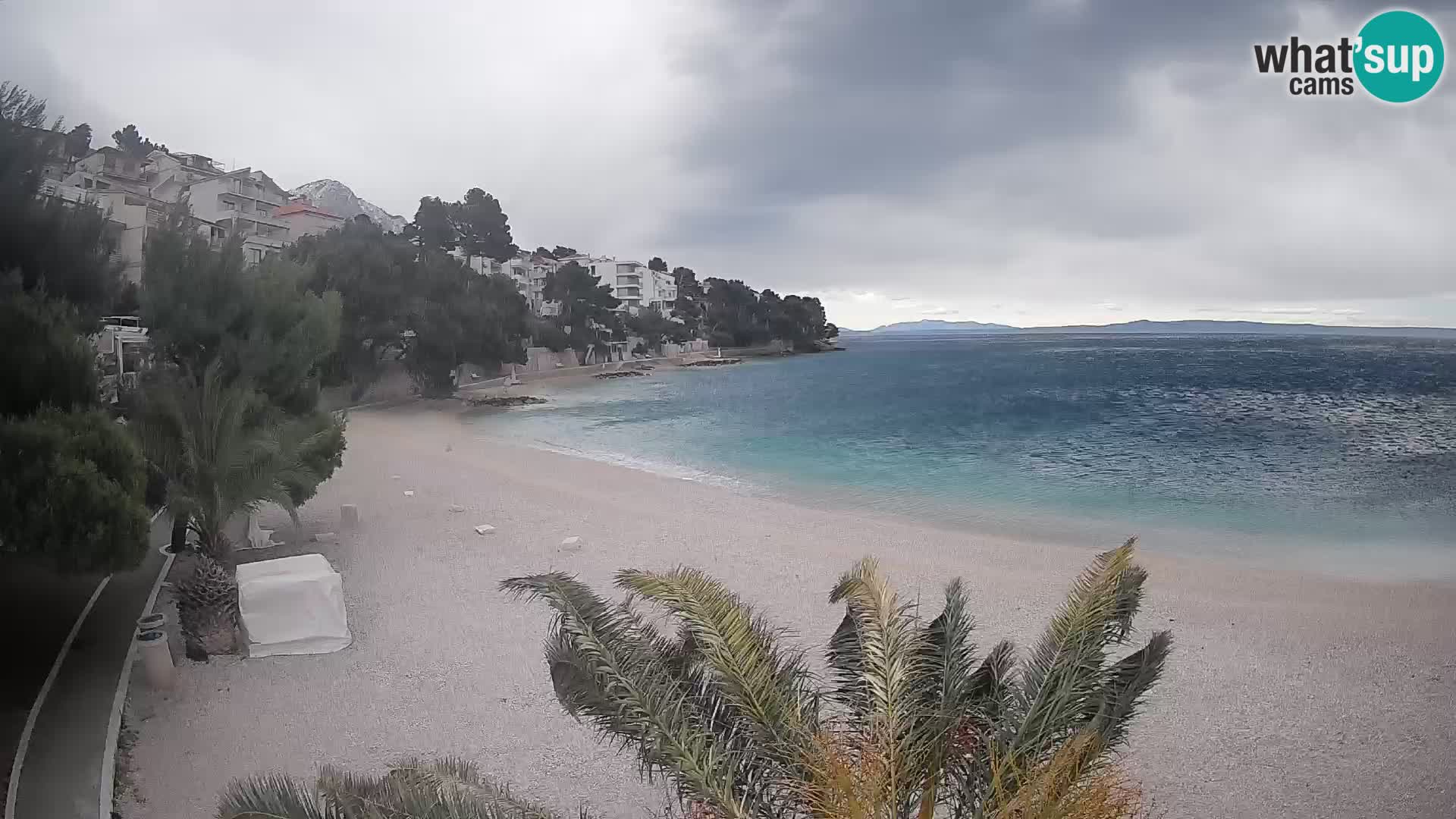 Webcam Plage Lučica Brela – Vue en direct sur la côte adriatique