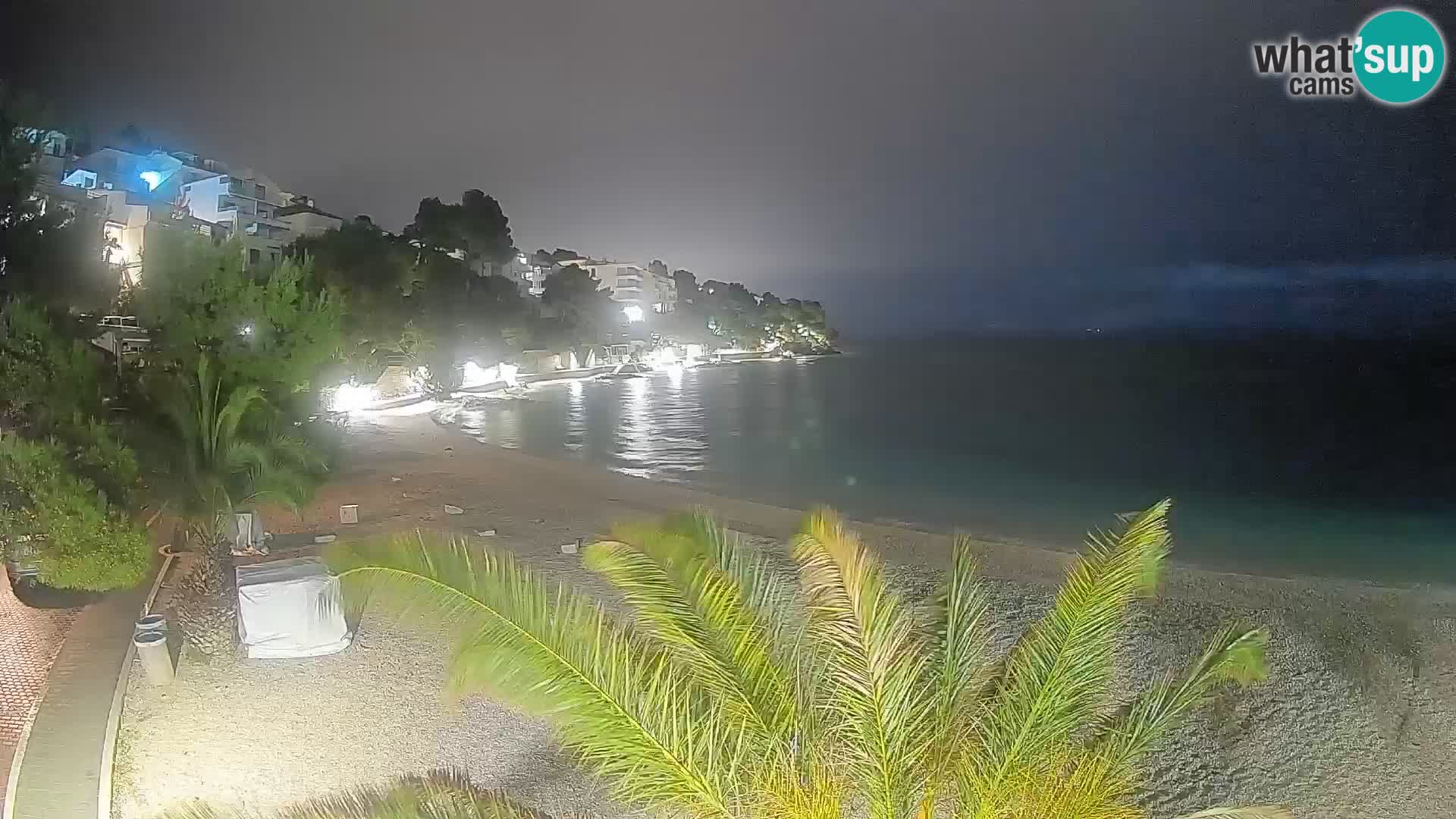 Webcam Spiaggia Lučica Brela – Vista live sulla costa adriatica