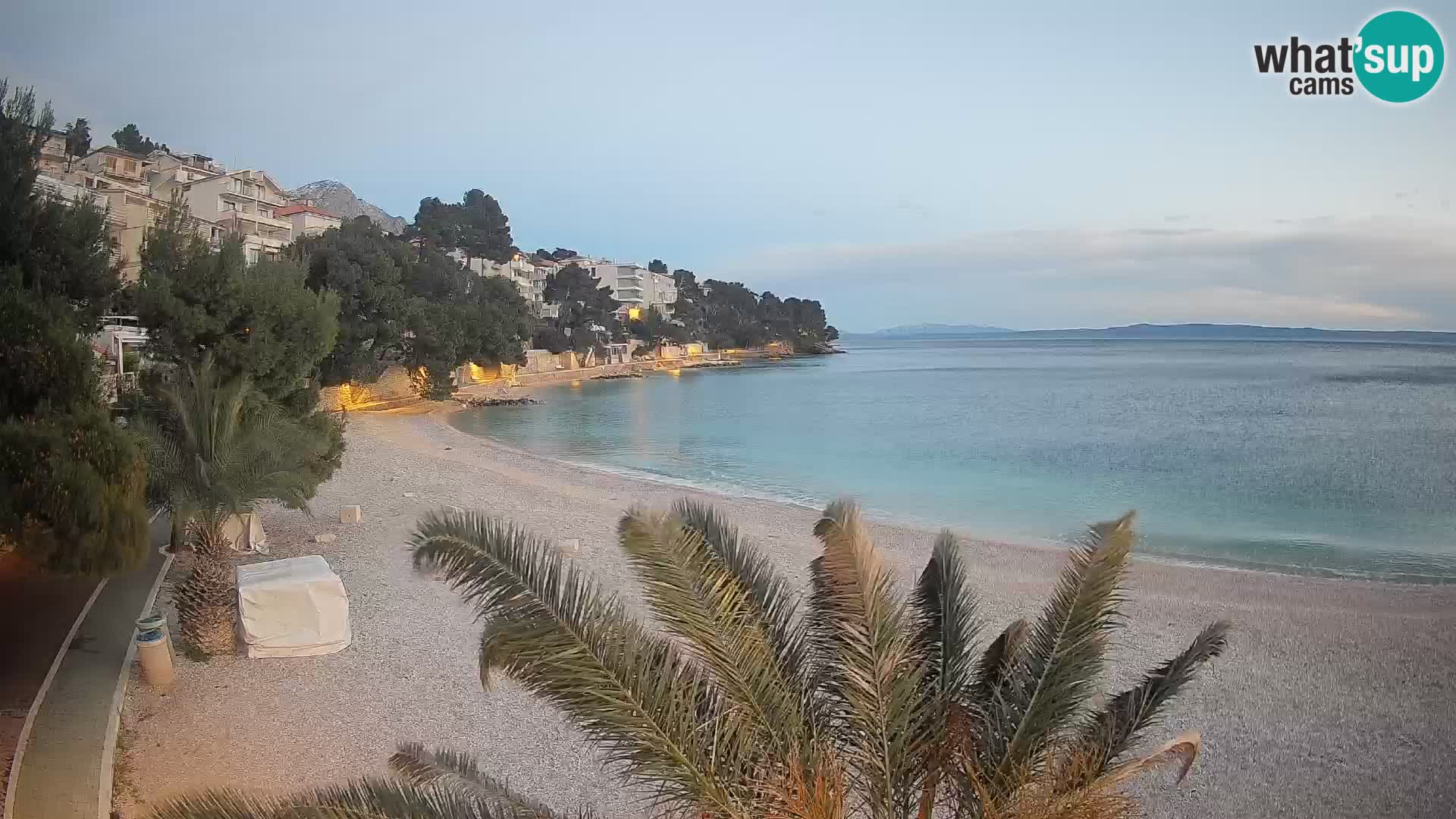 Webcam Lučica Strand Beach Brela – Liveblick von der Adriaküste