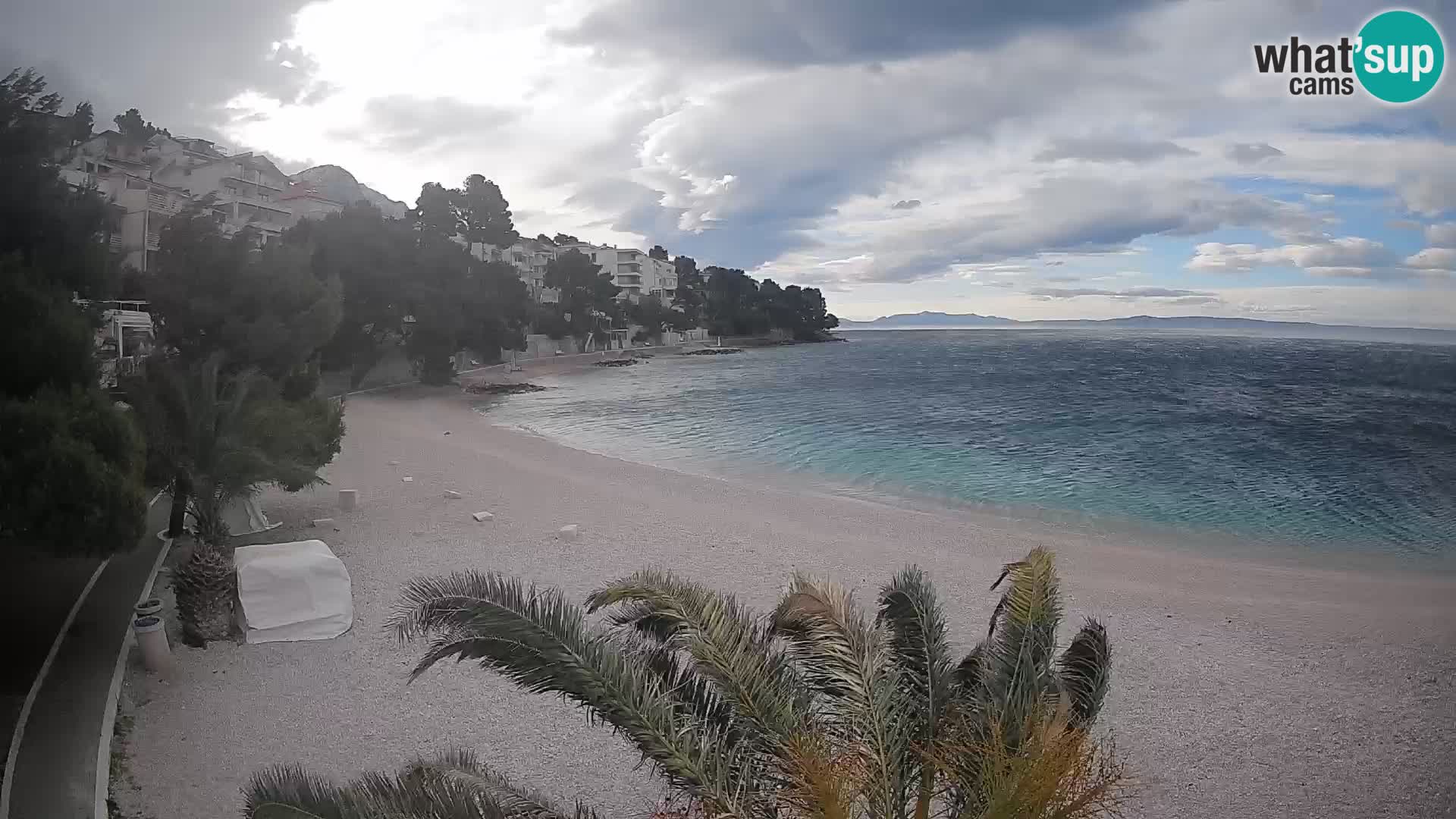 Webcam Lučica Beach Brela – Live View from the Adriatic Coast