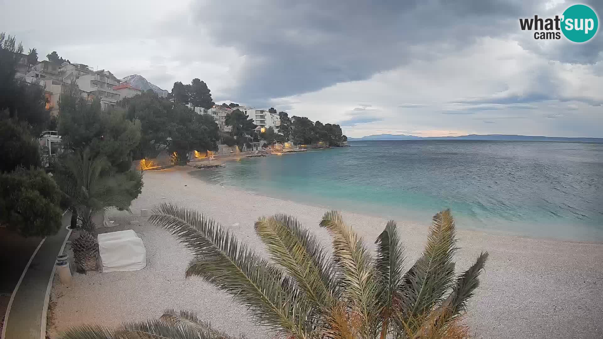 Webcam Plage Lučica Brela – Vue en direct sur la côte adriatique