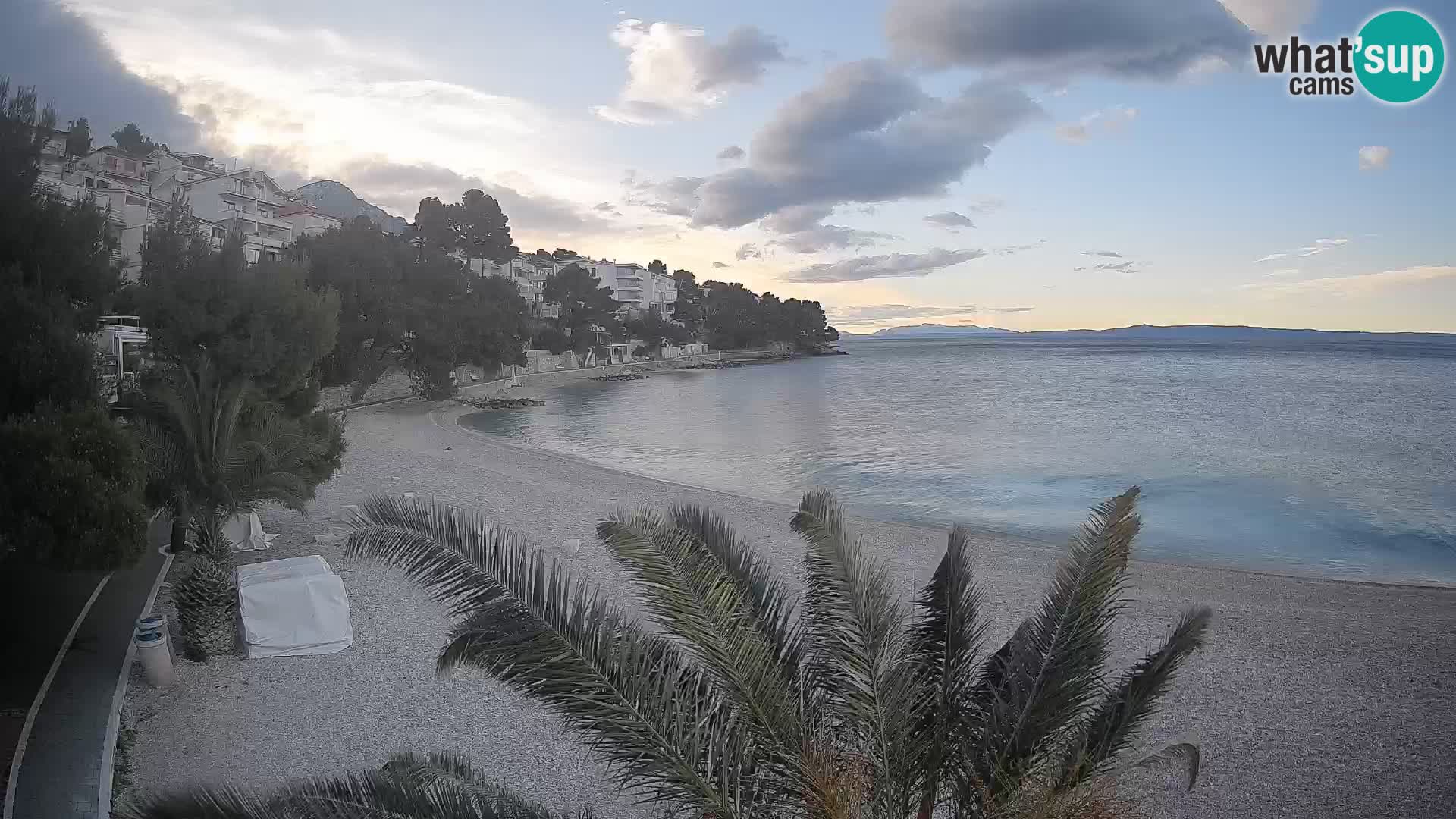 Webcam Playa Lučica Brela – Vista en directo de la costa adriática