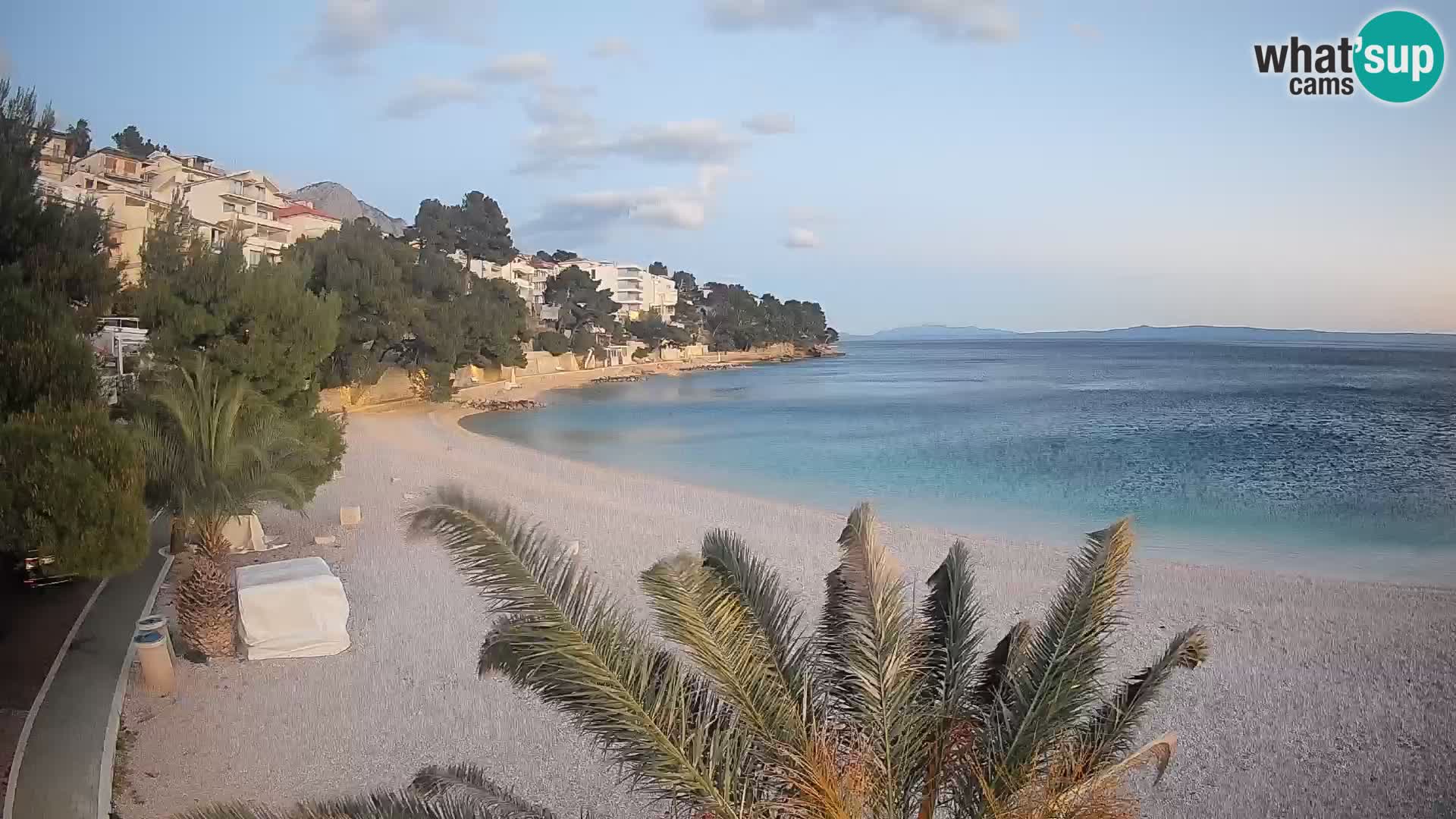 Webcam Lučica Strand Beach Brela – Liveblick von der Adriaküste