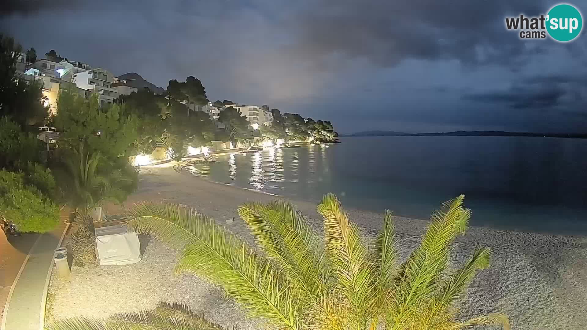 Webcam Lučica Strand Beach Brela – Liveblick von der Adriaküste