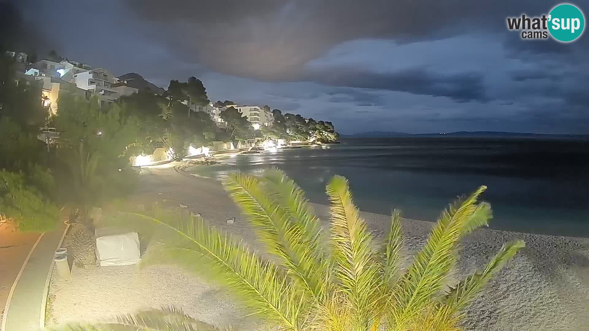 Webcam Playa Lučica Brela – Vista en directo de la costa adriática