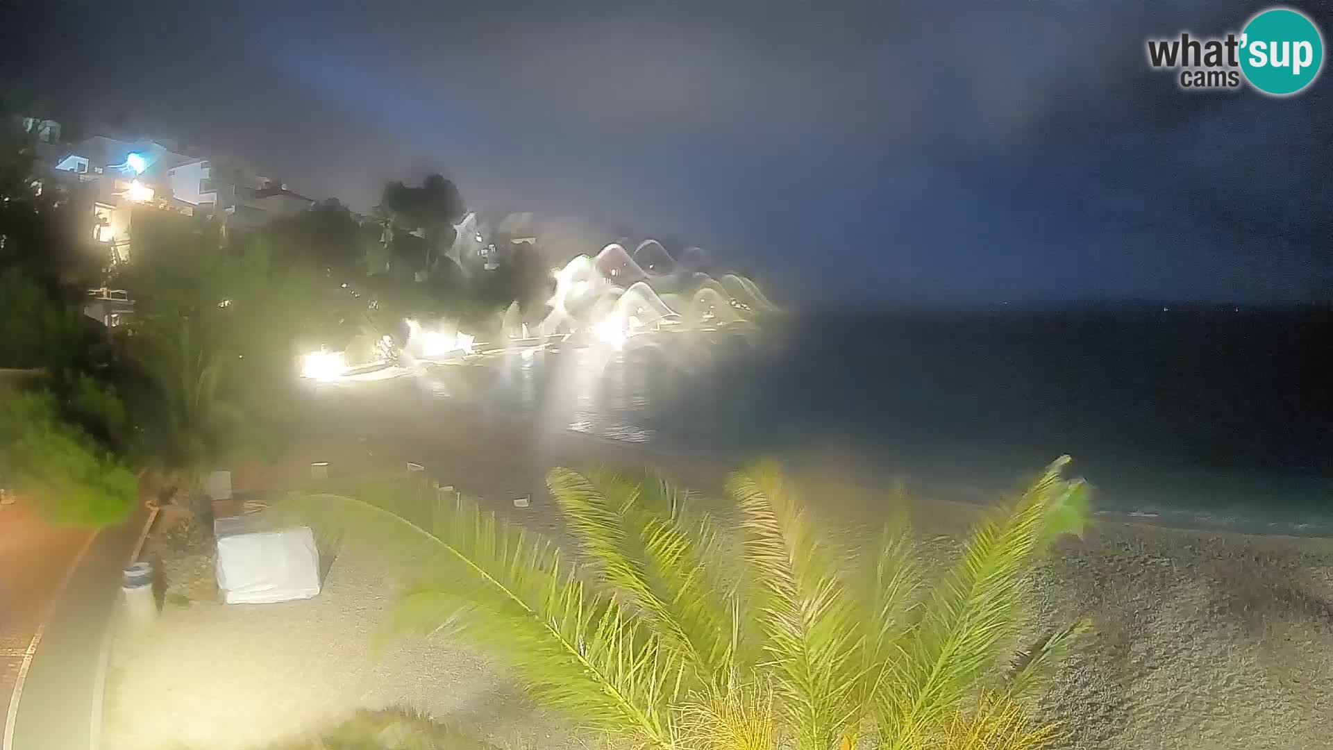 Webcam Spiaggia Lučica Brela – Vista live sulla costa adriatica