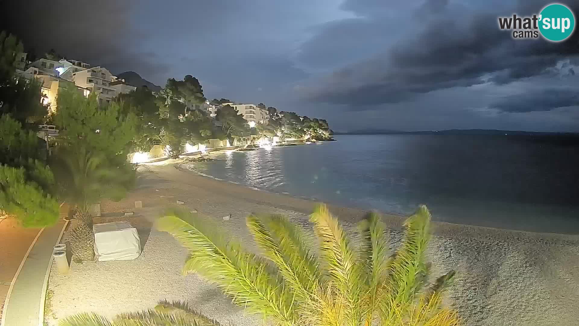 Webcam Playa Lučica Brela – Vista en directo de la costa adriática