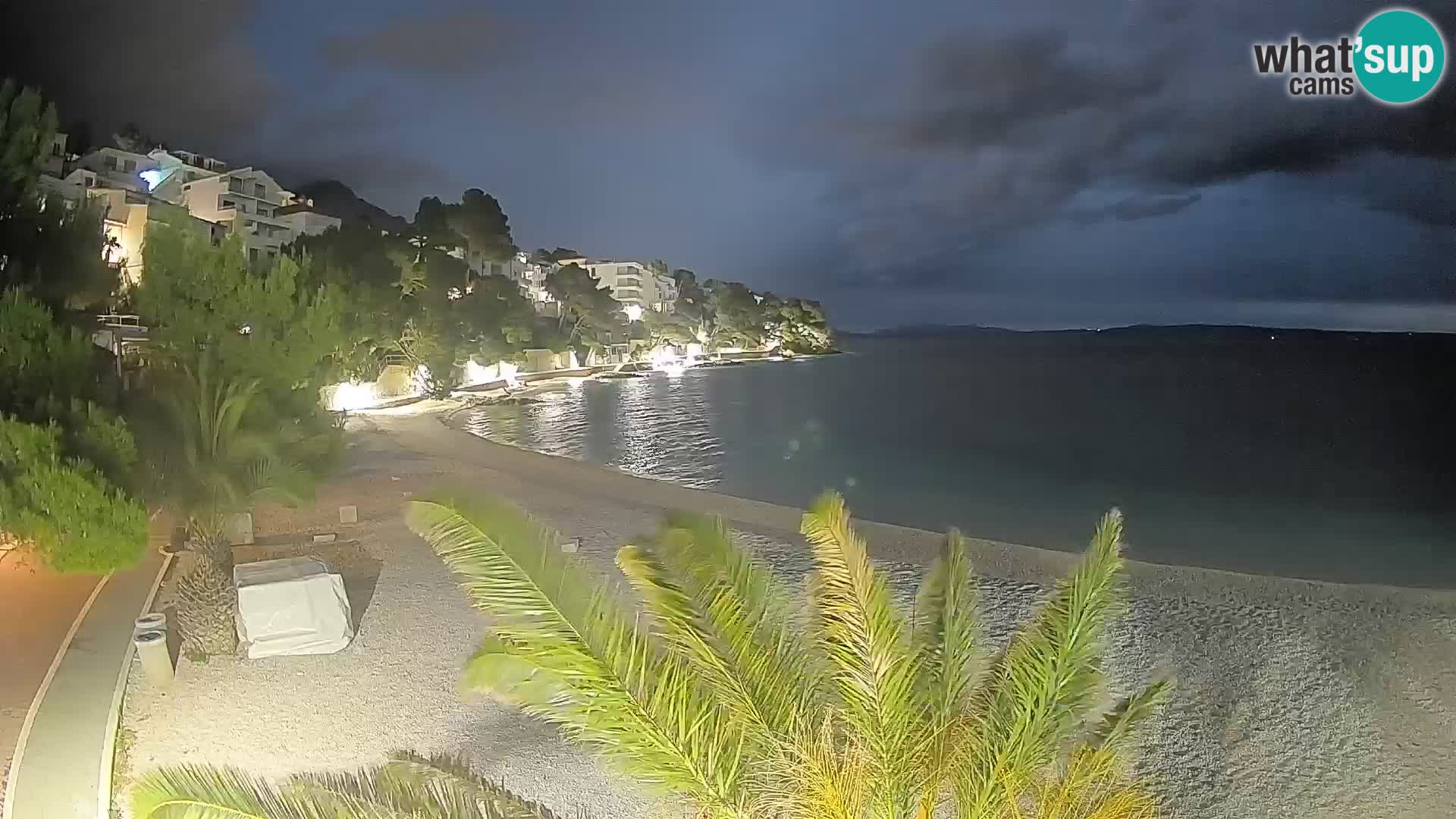 Webcam Lučica Strand Beach Brela – Liveblick von der Adriaküste