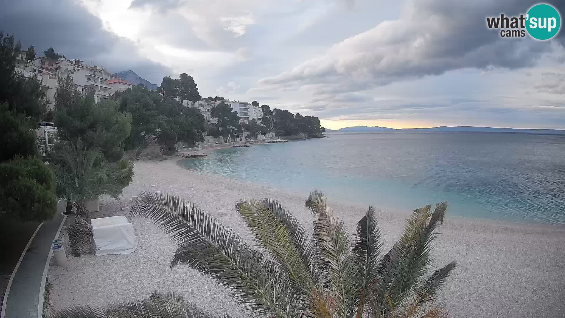 Webcam Lučica Beach Brela – Live View from the Adriatic Coast