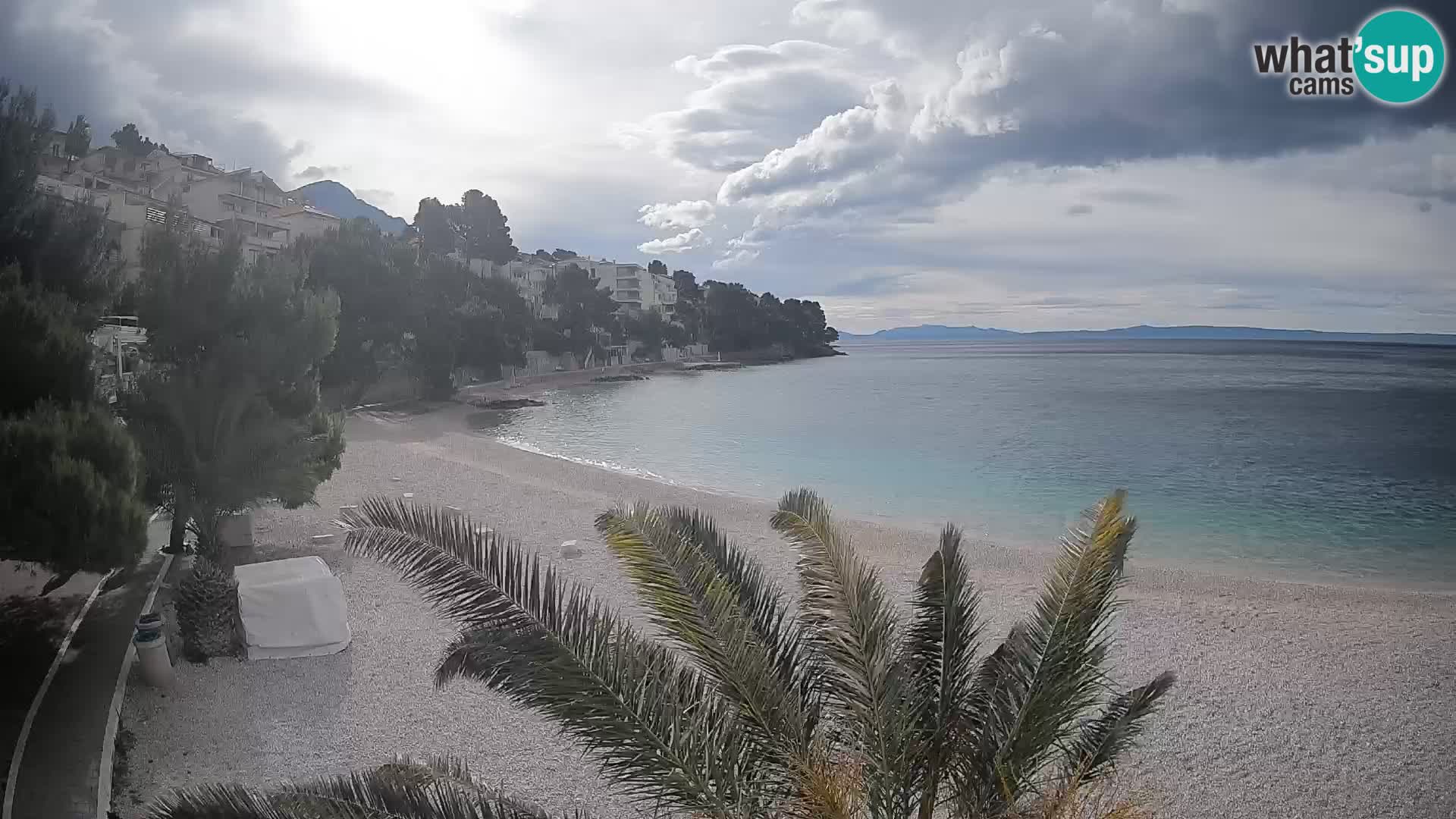 Webcam Playa Lučica Brela – Vista en directo de la costa adriática
