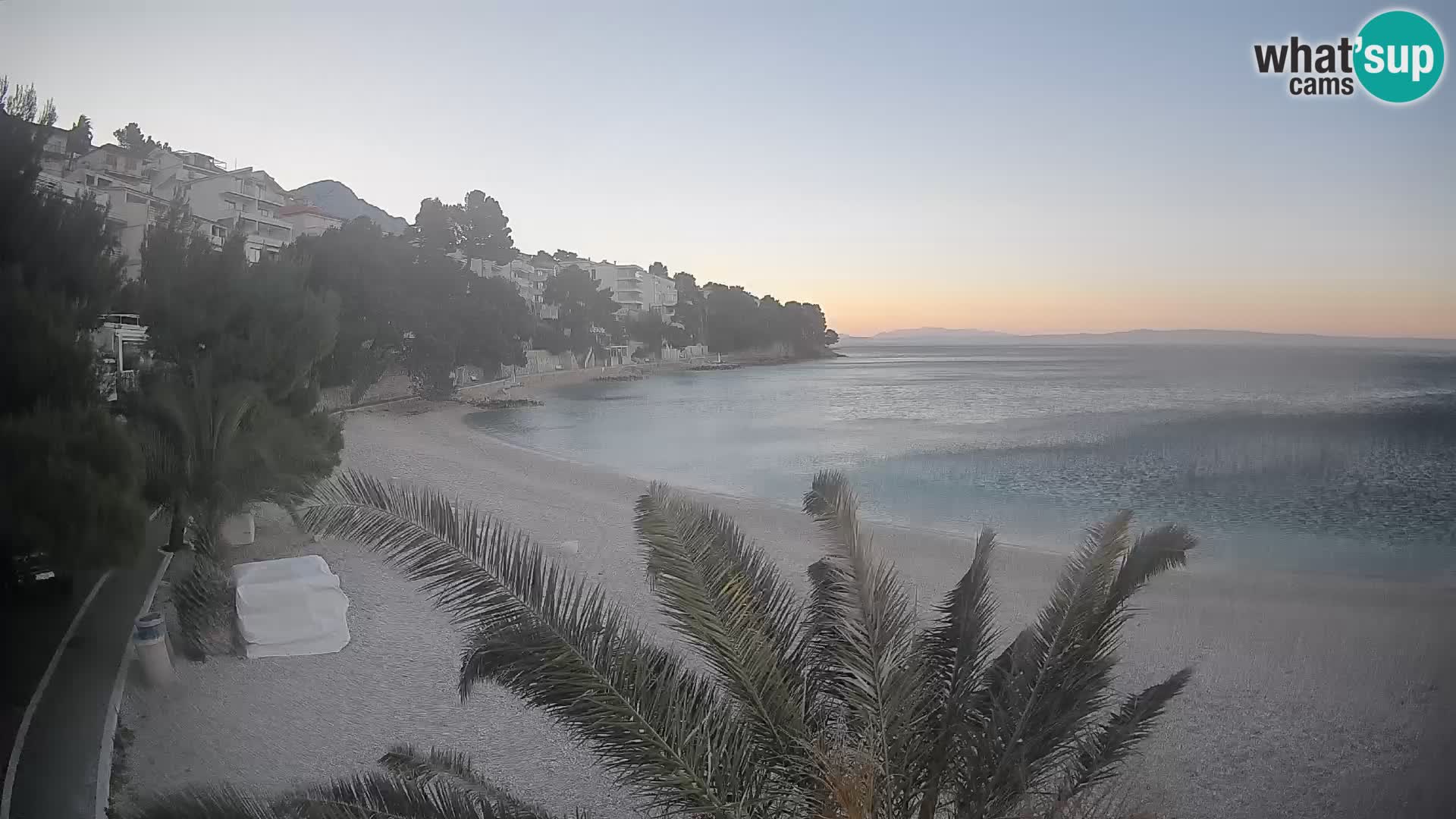 Webcam Plage Lučica Brela – Vue en direct sur la côte adriatique