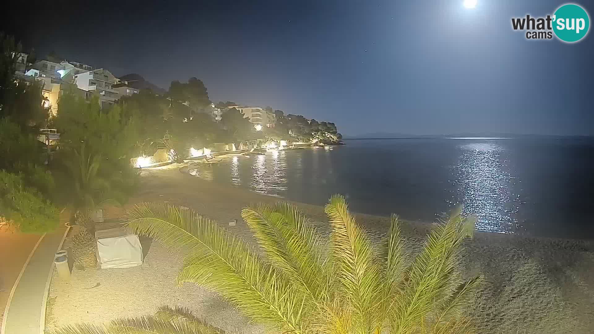 Webcam Plage Lučica Brela – Vue en direct sur la côte adriatique