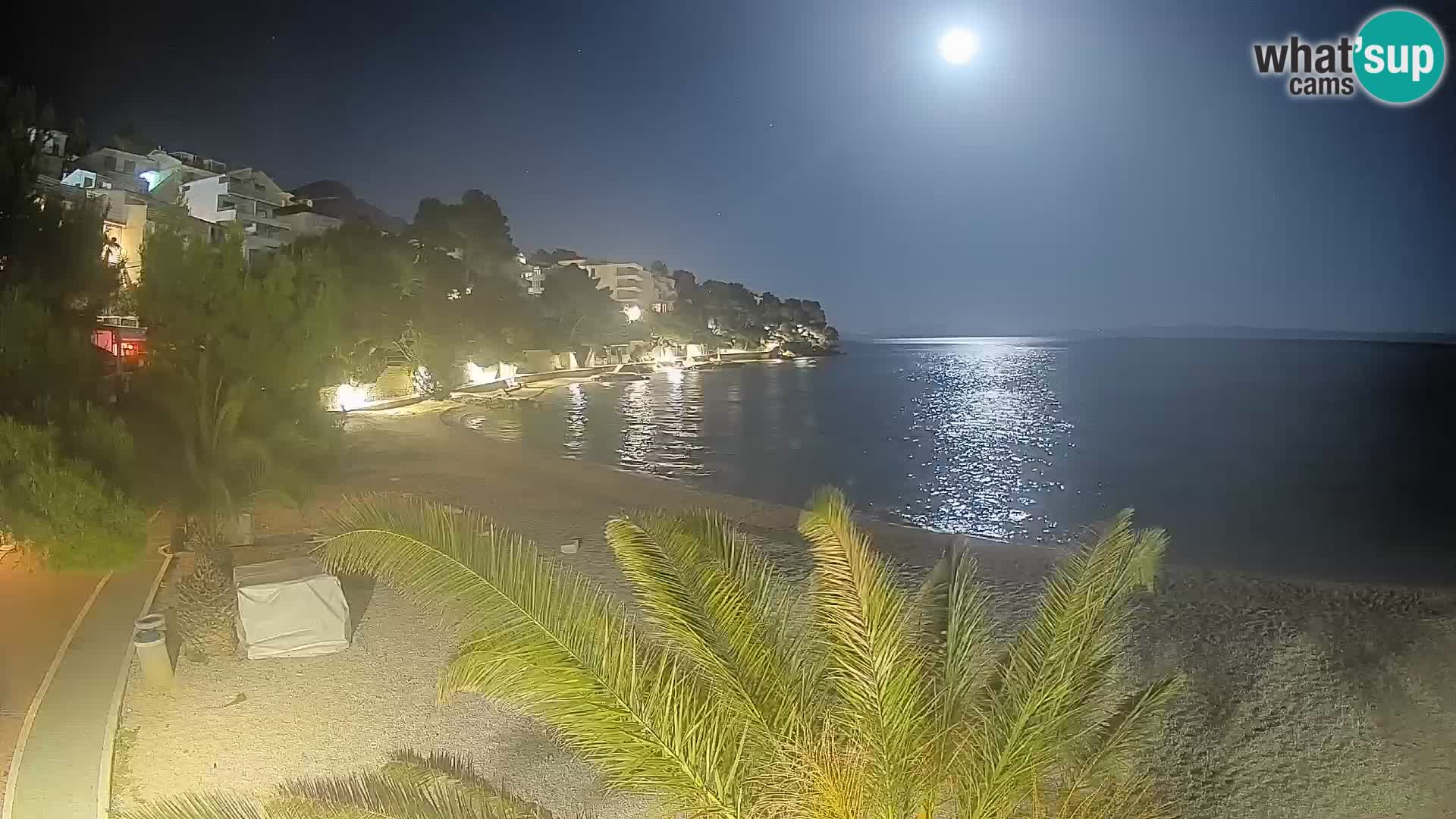 Webcam Spiaggia Lučica Brela – Vista live sulla costa adriatica