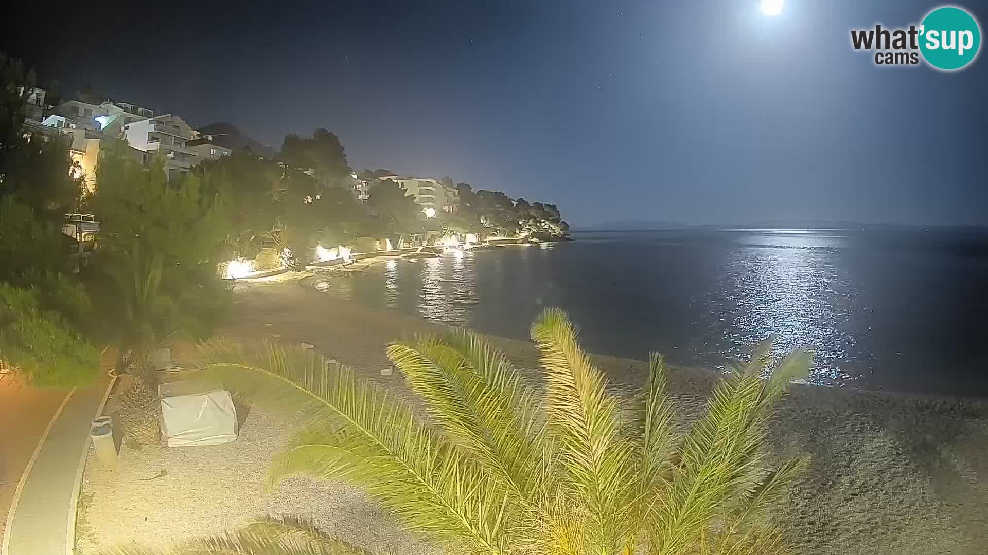 Webcam Plage Lučica Brela – Vue en direct sur la côte adriatique