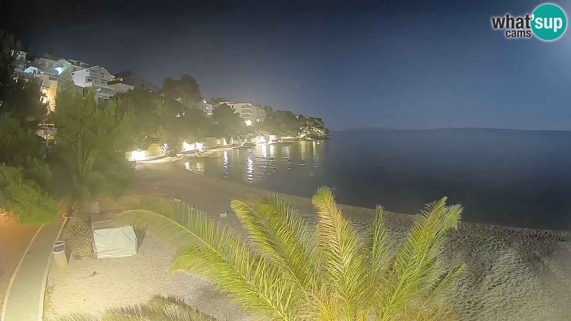 Webcam Plage Lučica Brela – Vue en direct sur la côte adriatique