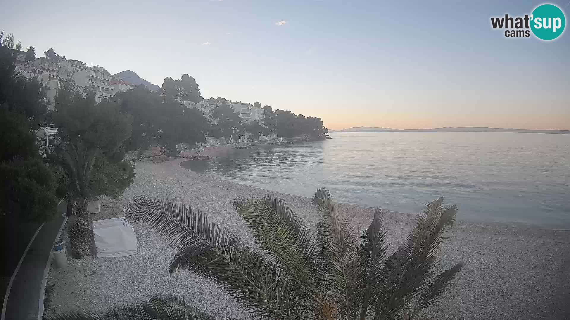 Webcam Plage Lučica Brela – Vue en direct sur la côte adriatique