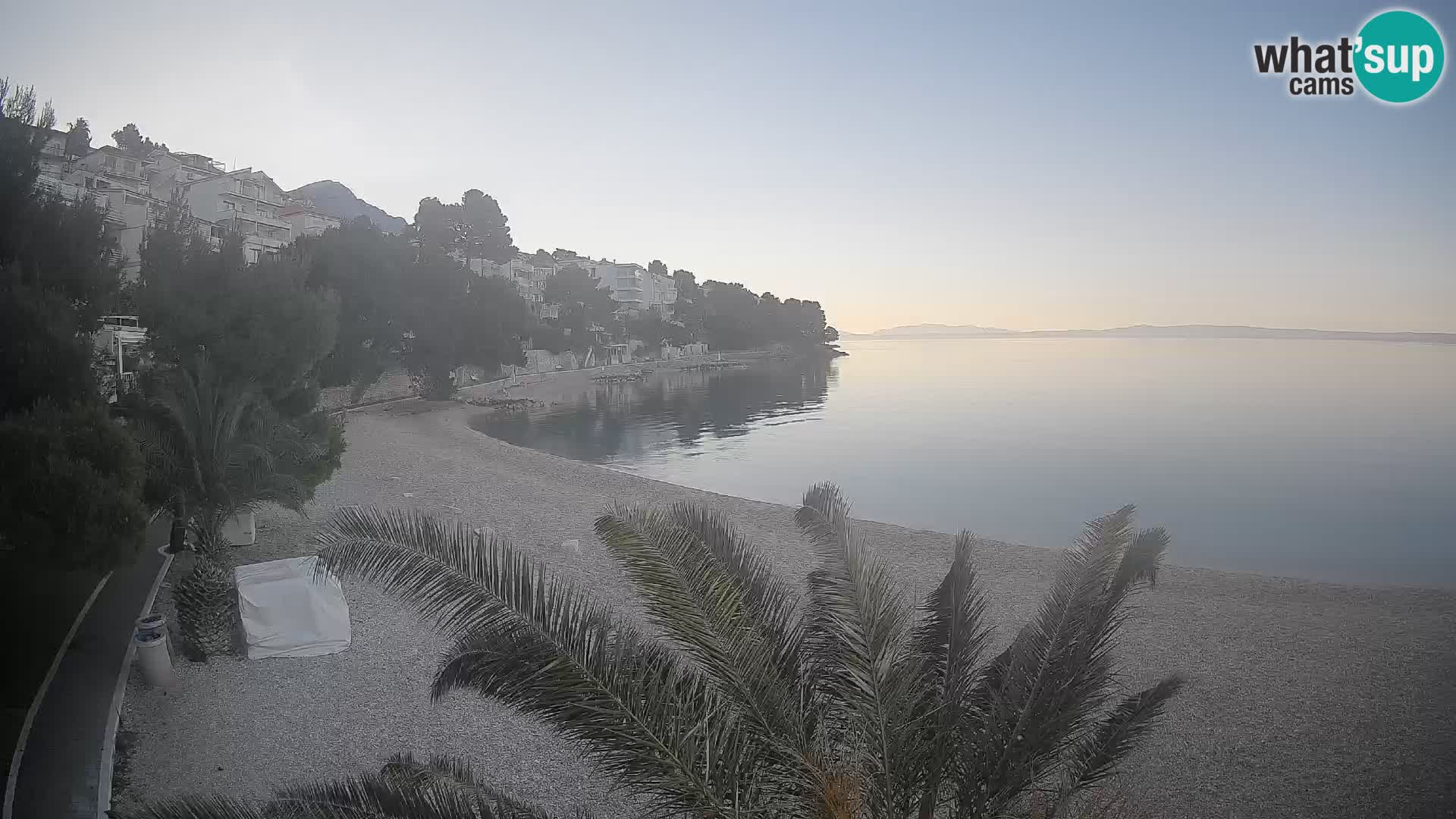 Webcam Lučica Strand Beach Brela – Liveblick von der Adriaküste