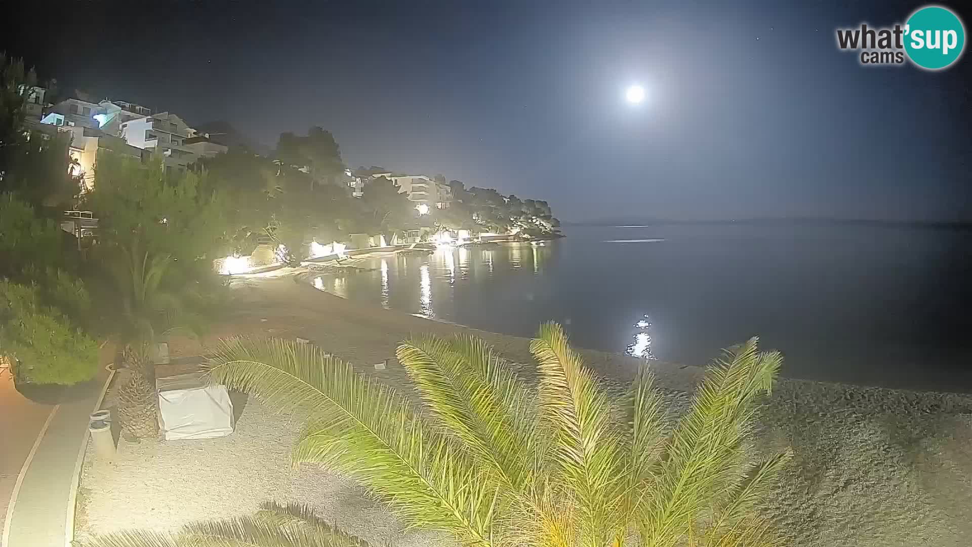 Webcam Spiaggia Lučica Brela – Vista live sulla costa adriatica
