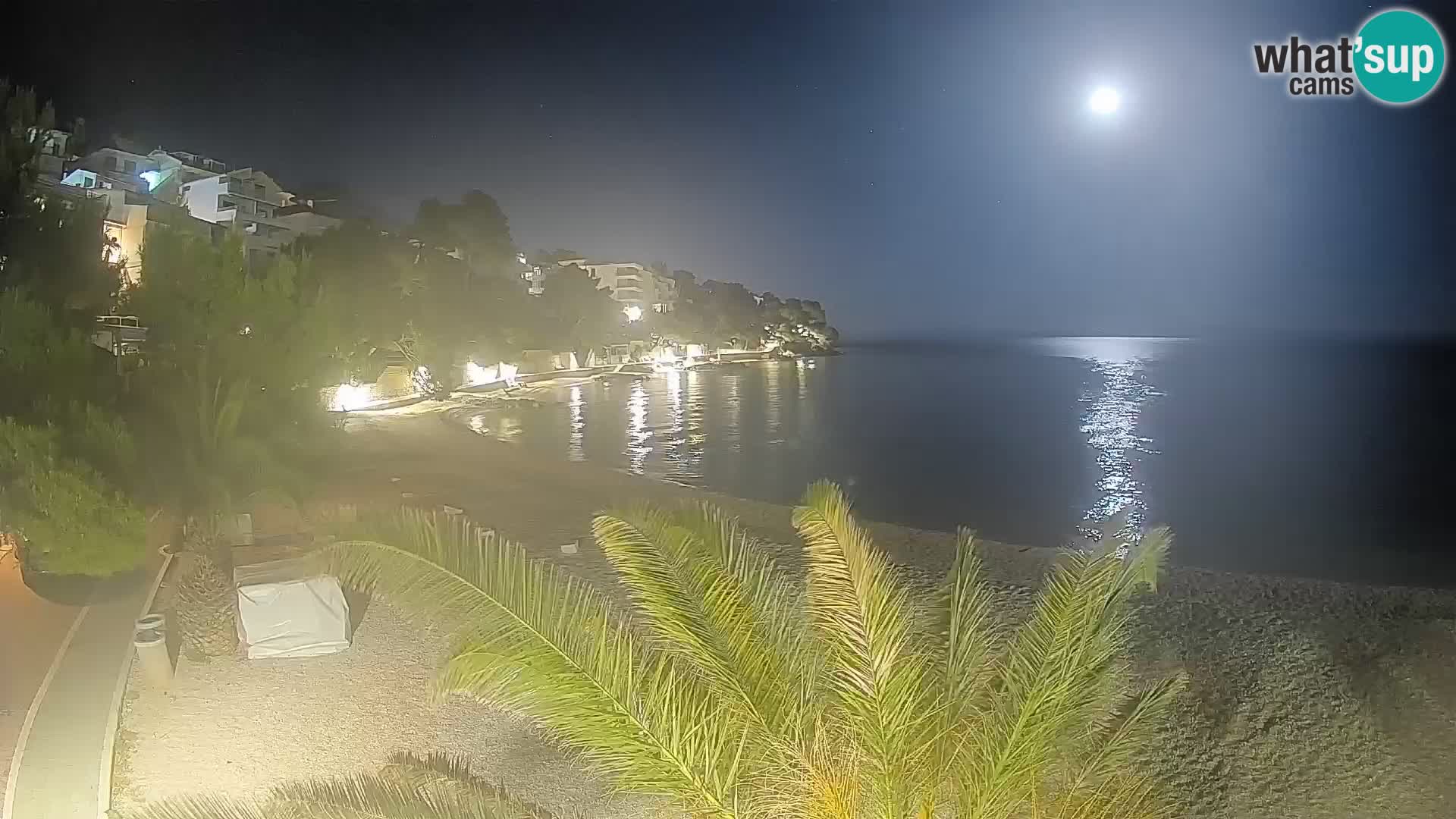 Webcam Playa Lučica Brela – Vista en directo de la costa adriática