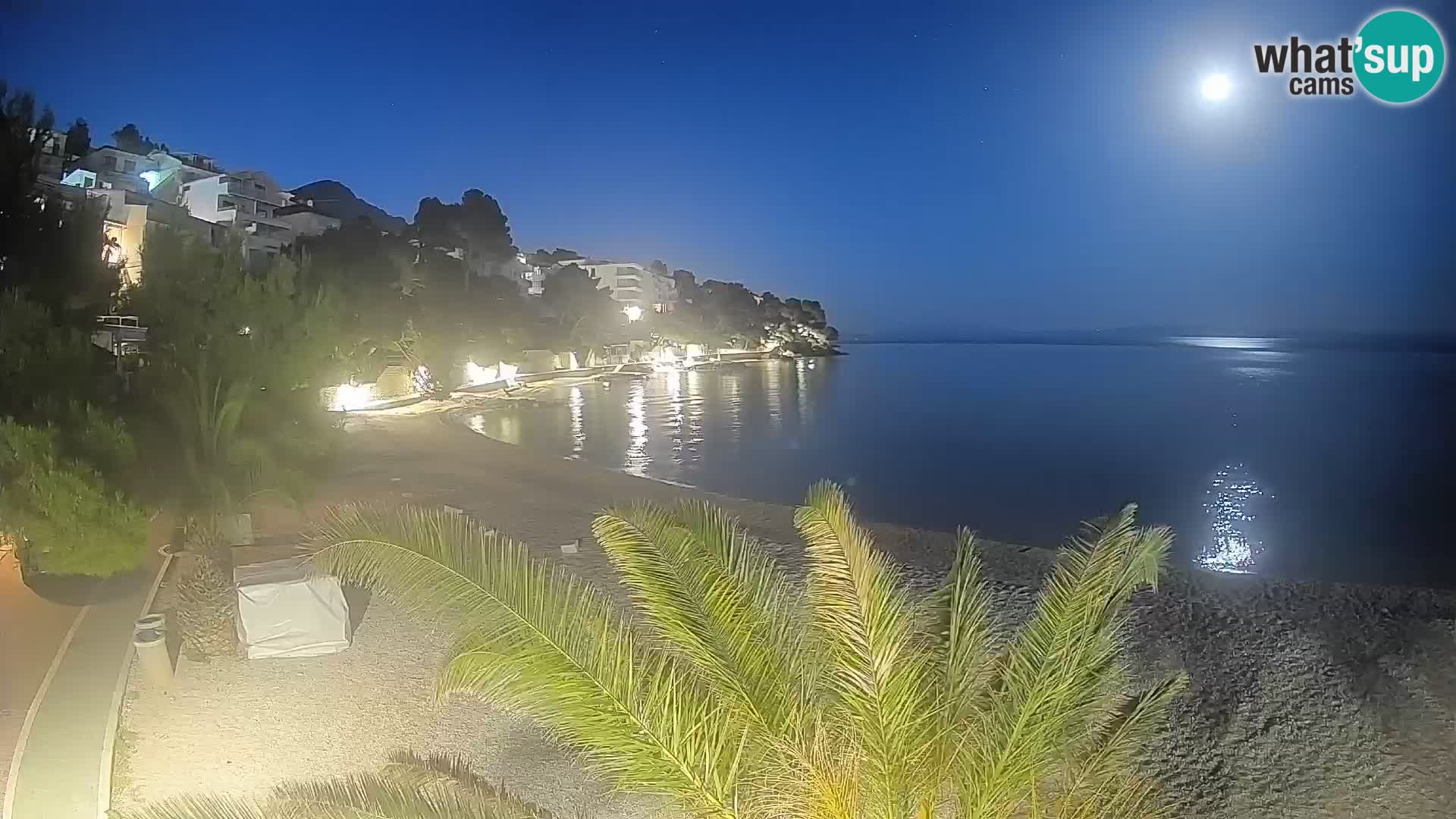 Webcam Lučica Strand Beach Brela – Liveblick von der Adriaküste