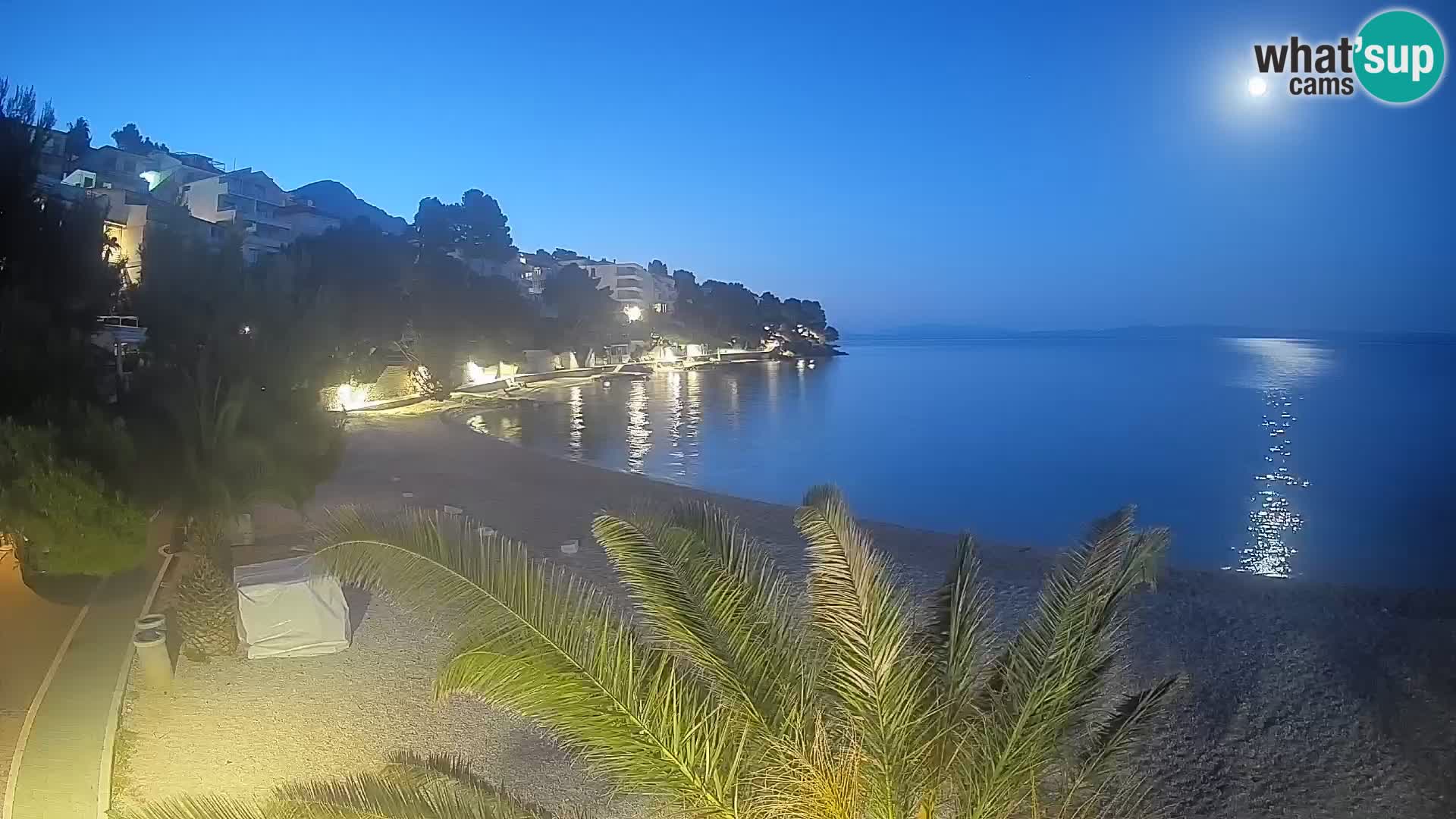 Webcam Spiaggia Lučica Brela – Vista live sulla costa adriatica