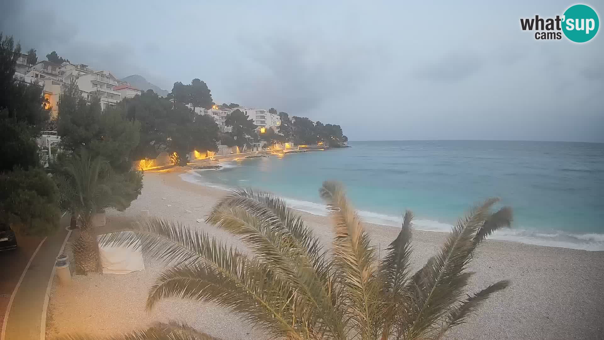 Webcam Plage Lučica Brela – Vue en direct sur la côte adriatique