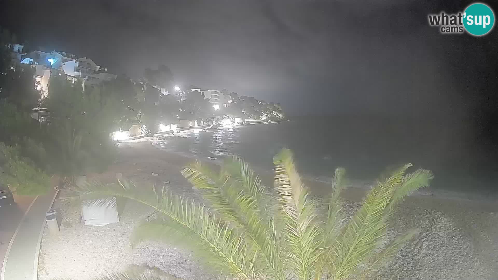 Webcam Plage Lučica Brela – Vue en direct sur la côte adriatique