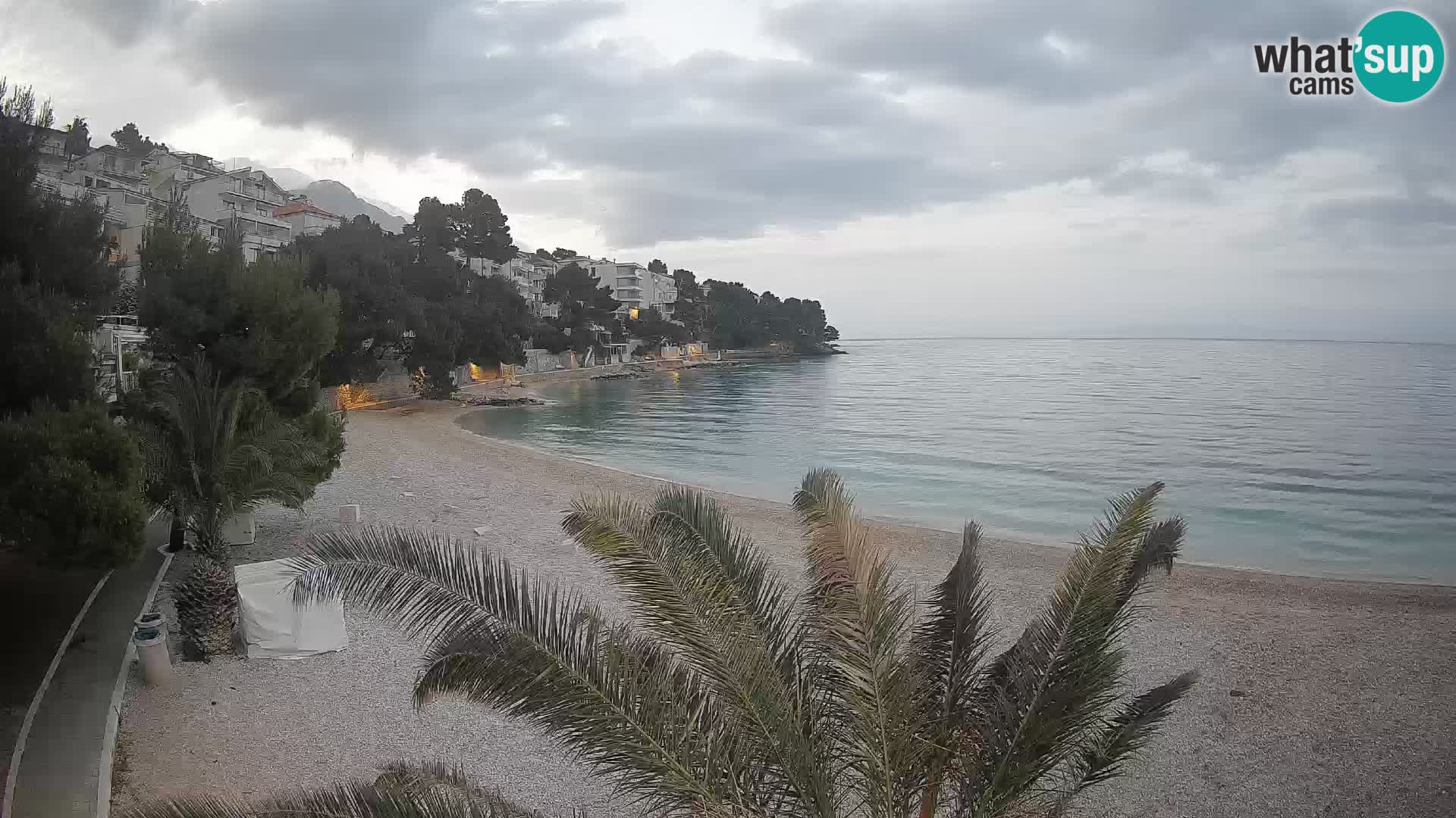 Webcam Plage Lučica Brela – Vue en direct sur la côte adriatique