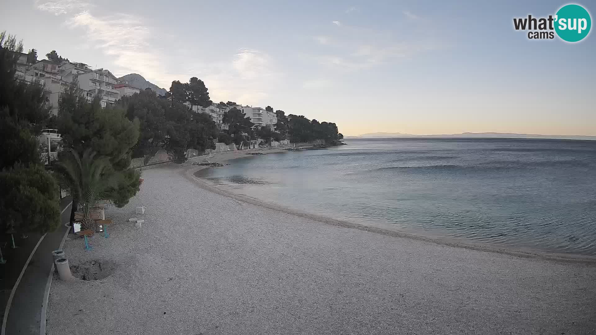 Webcam Lučica Beach Brela – Live View from the Adriatic Coast