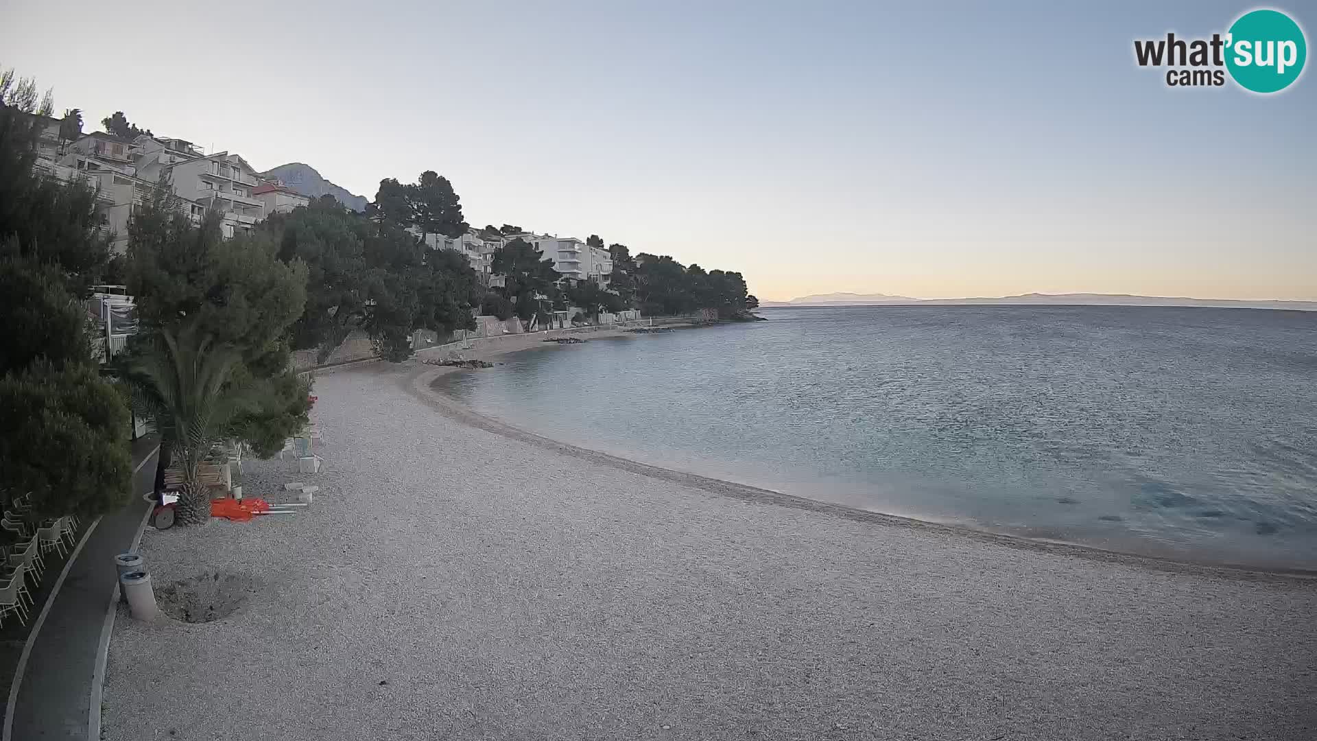 Webcam Lučica Beach Brela – Live View from the Adriatic Coast