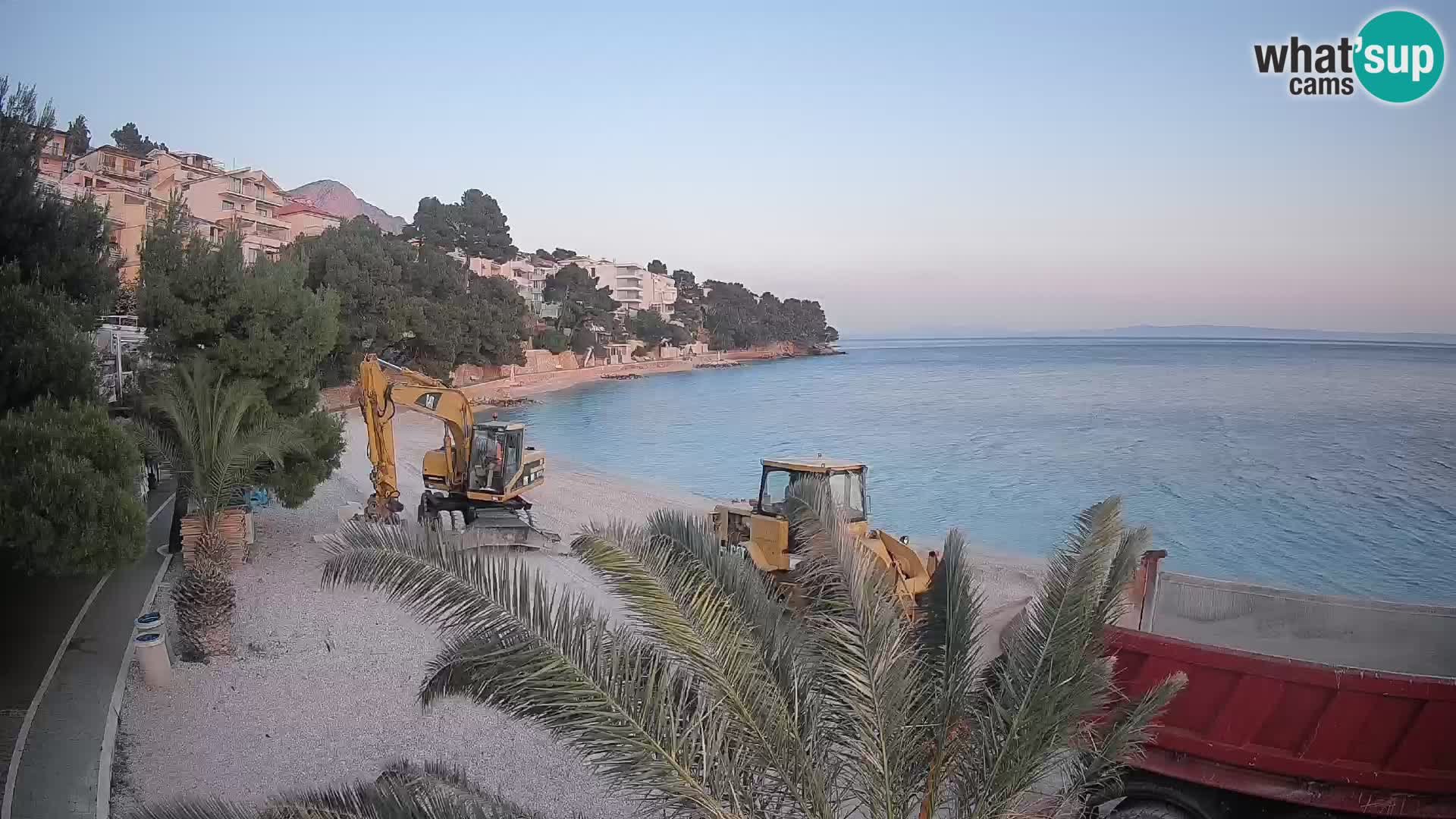 Webcam Lučica Strand Beach Brela – Liveblick von der Adriaküste