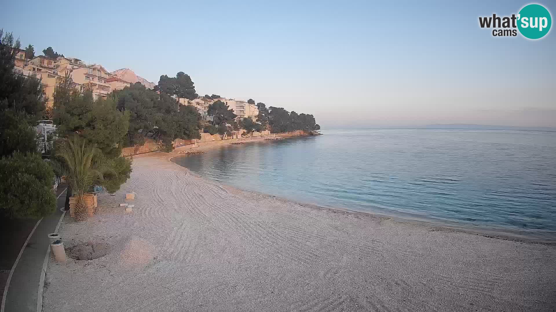 Webcam Plage Lučica Brela – Vue en direct sur la côte adriatique