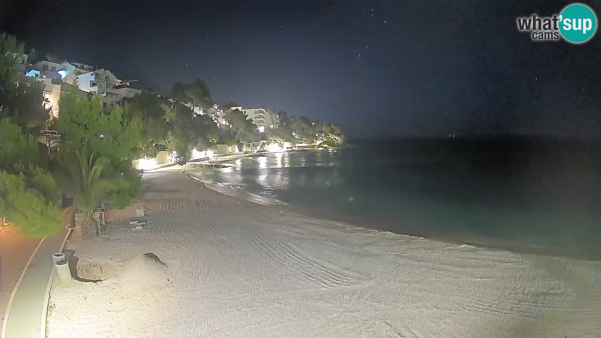 Webcam Spiaggia Lučica Brela – Vista live sulla costa adriatica