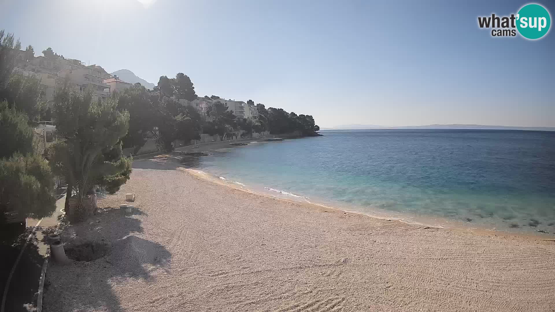 Webcam Lučica Beach Brela – Live View from the Adriatic Coast
