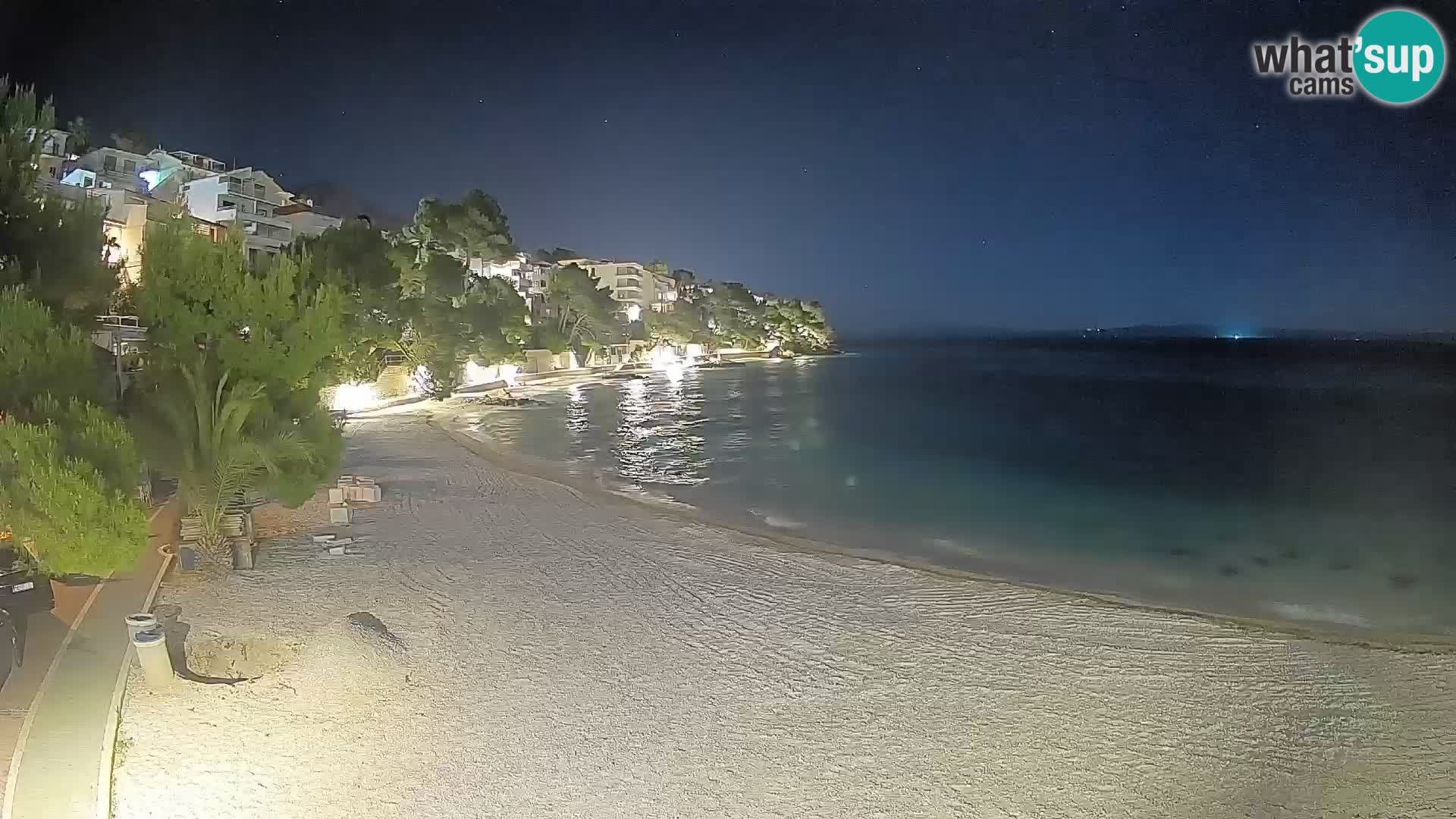 Webcam Plage Lučica Brela – Vue en direct sur la côte adriatique