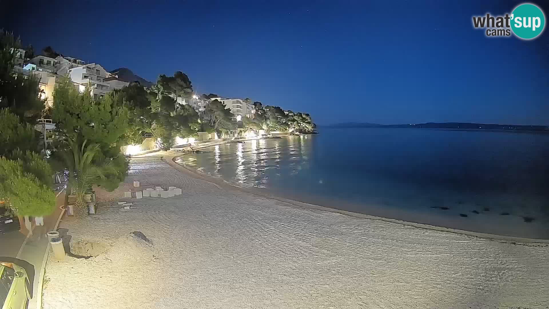 Webcam Plage Lučica Brela – Vue en direct sur la côte adriatique