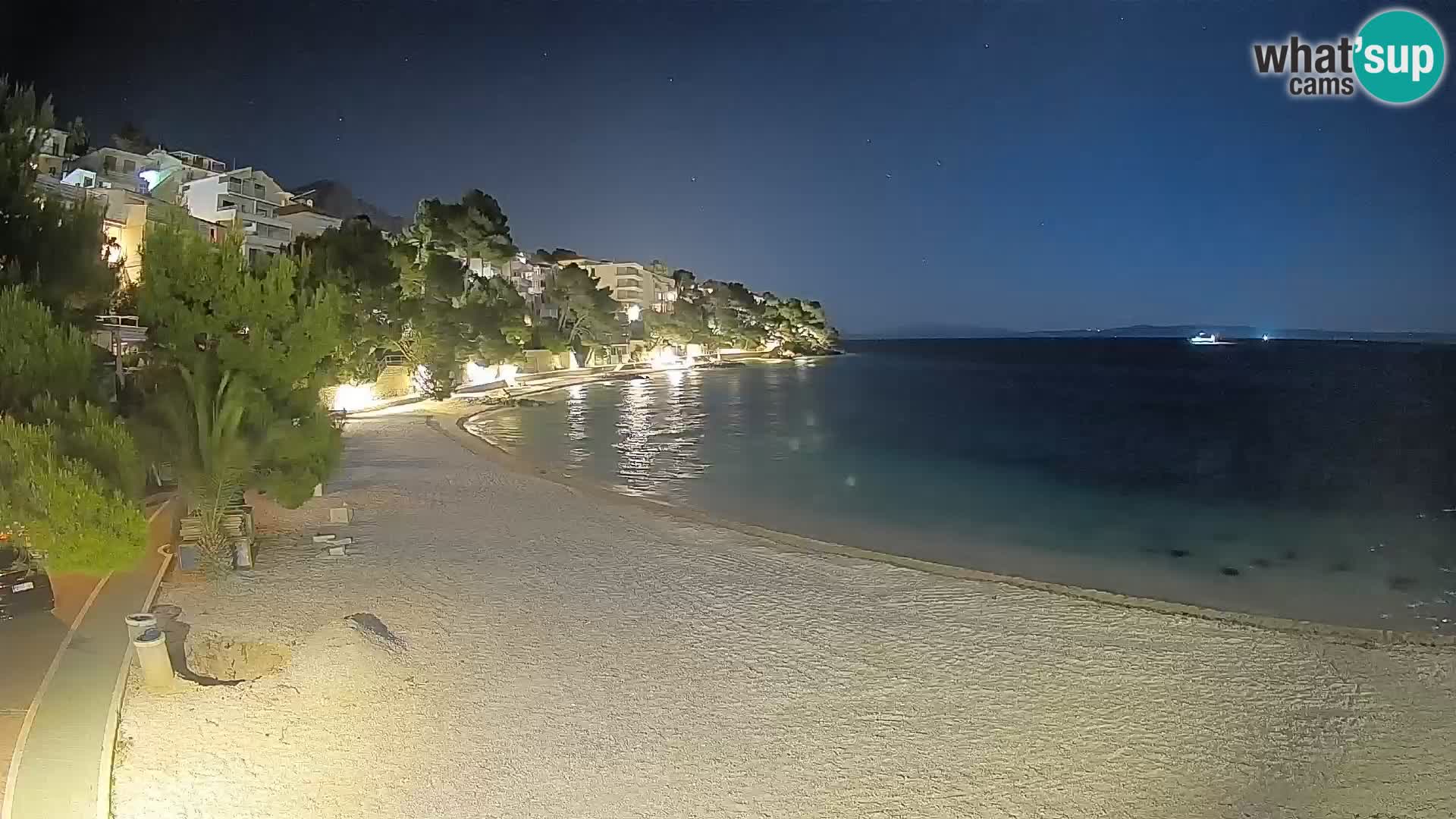Webcam Spiaggia Lučica Brela – Vista live sulla costa adriatica