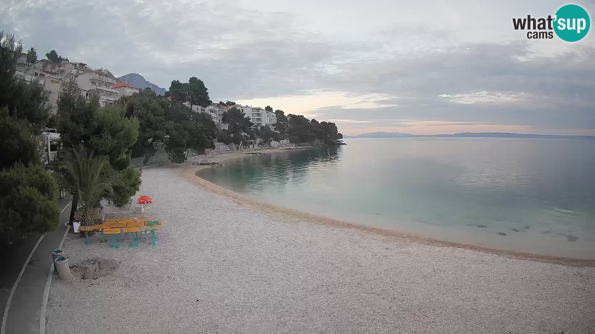 Webcam Spiaggia Lučica Brela – Vista live sulla costa adriatica
