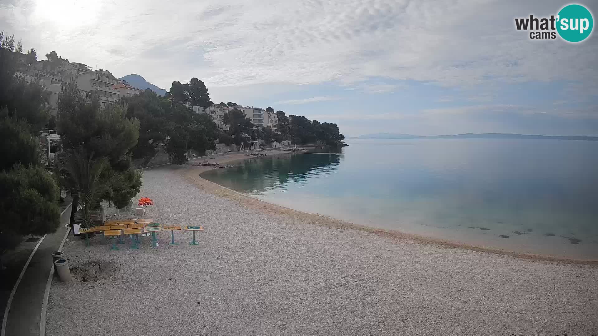 Webcam Lučica Strand Beach Brela – Liveblick von der Adriaküste