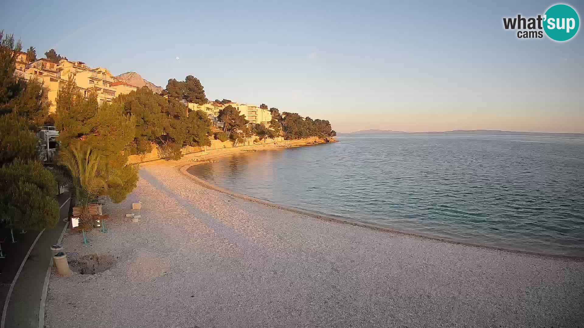 Webcam Lučica Beach Brela – Live View from the Adriatic Coast